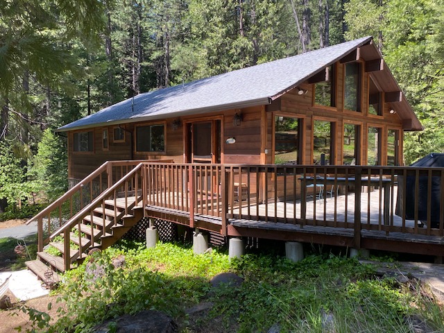 Arnold Big Trees Mountain Retreat
