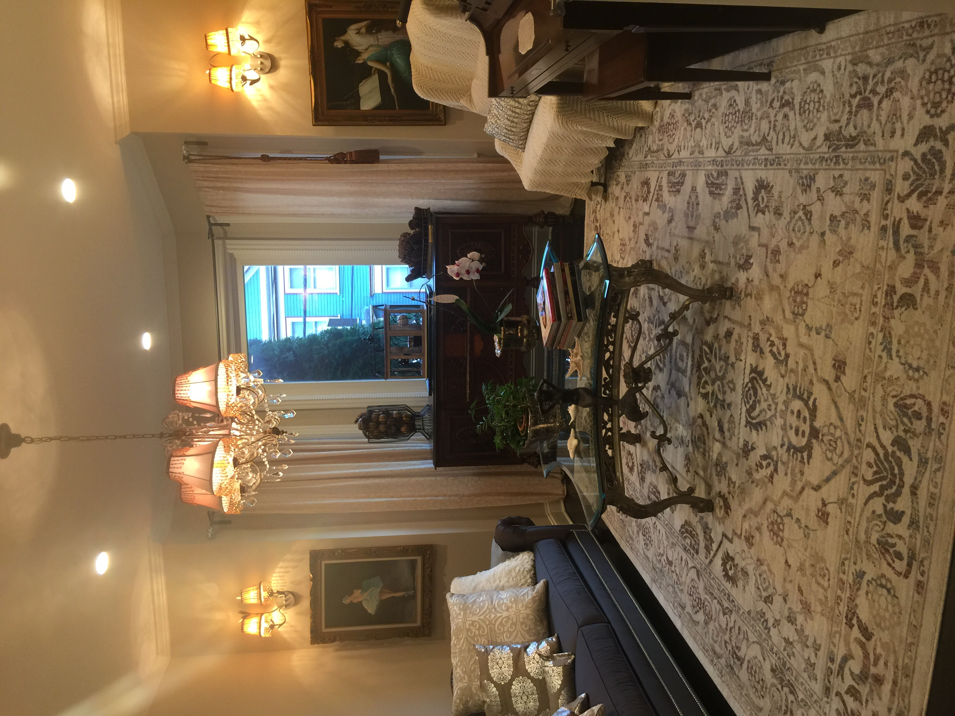 Fully-Equipped, Private 1st Floor 1-Bed/1-Bath Apt