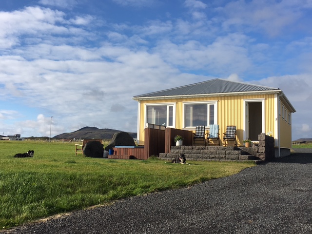 House next the sea in Iceland
