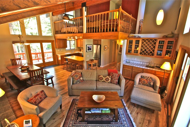 Tahoe Donner Forest Retreat Hot Tub +Heavenly Beds Houses for Rent in