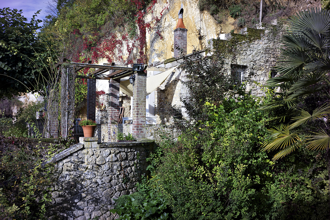 Troglodyte house / Loft troglo