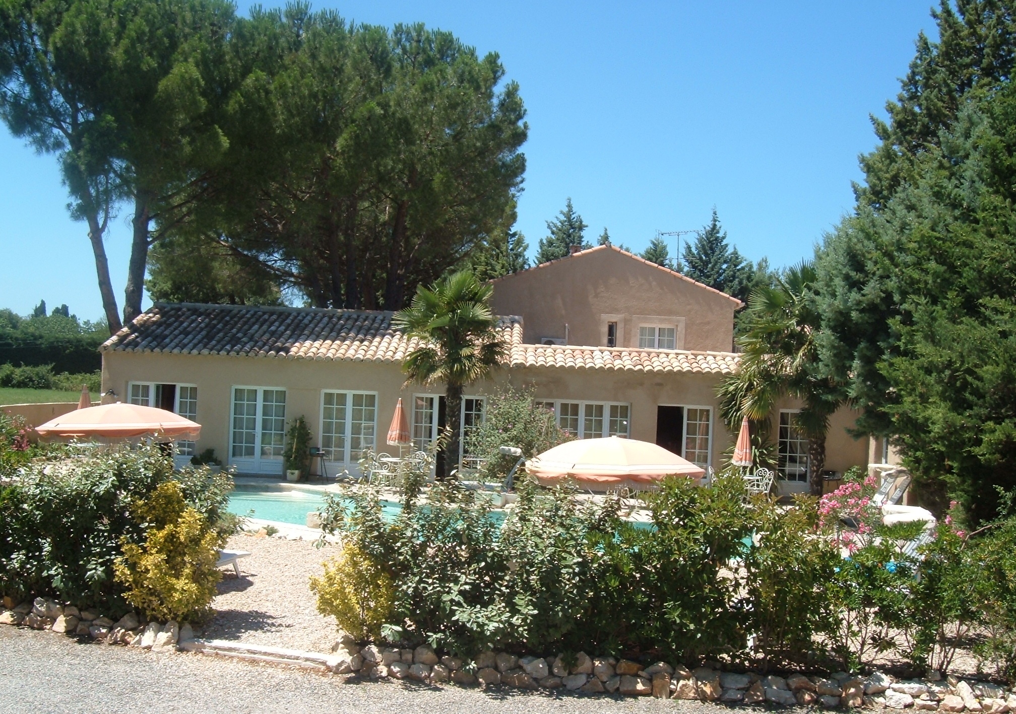 Gite Cecilia in St Remy - 2/4 pers - heated pool -