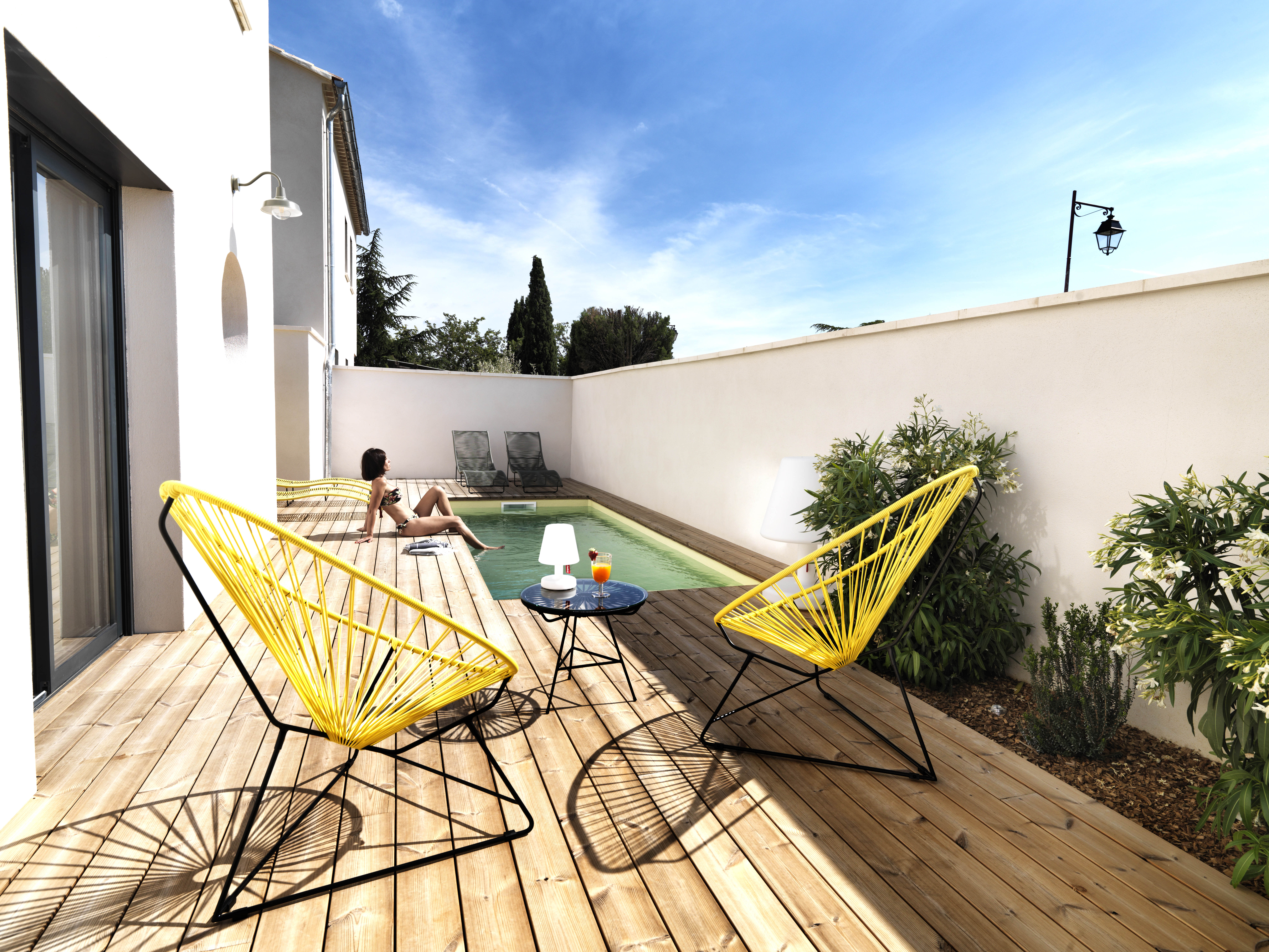 Decorative house with heated pool in Bédoin