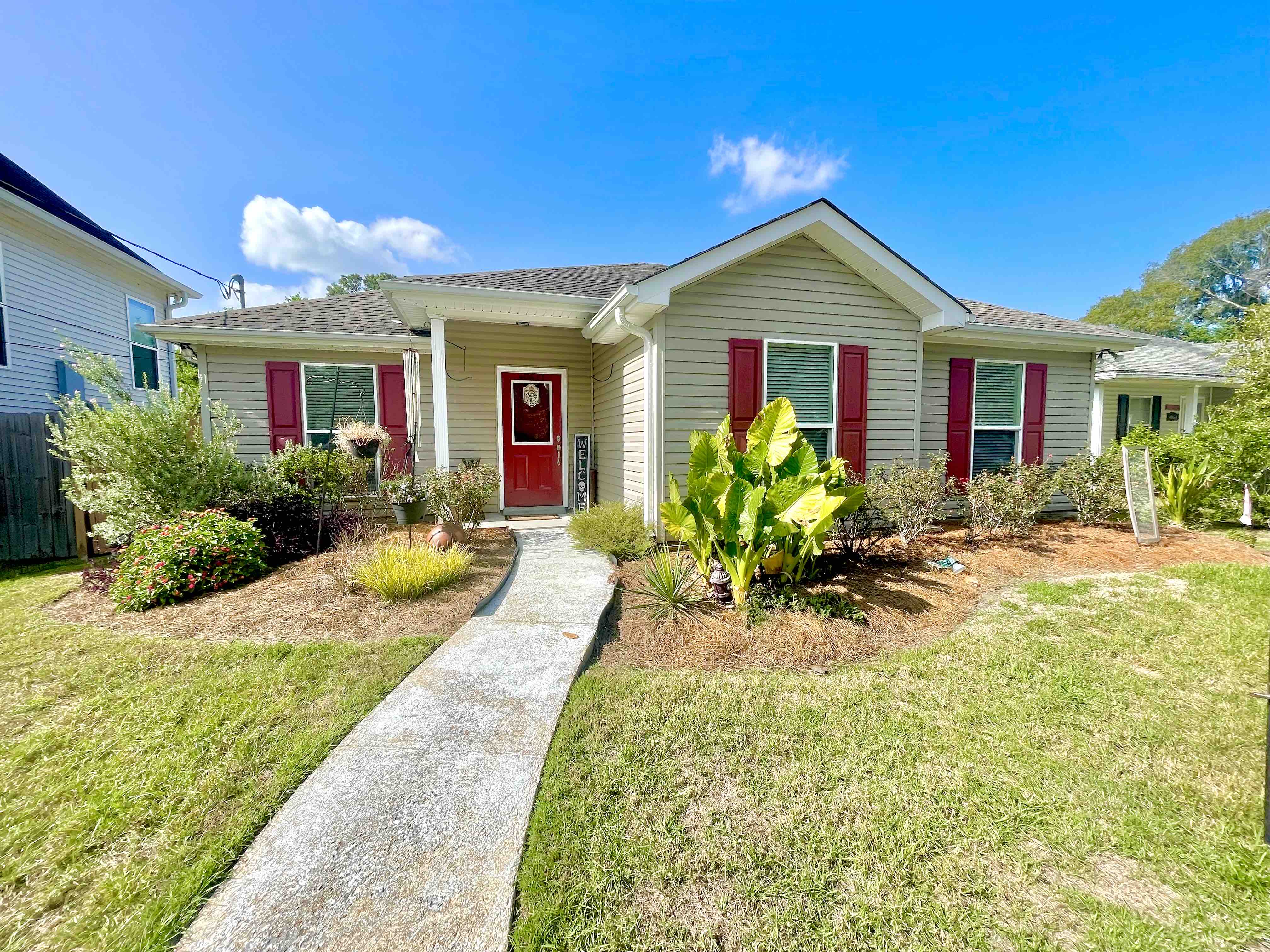 Cozy 4BD 2BA Fenced Yard