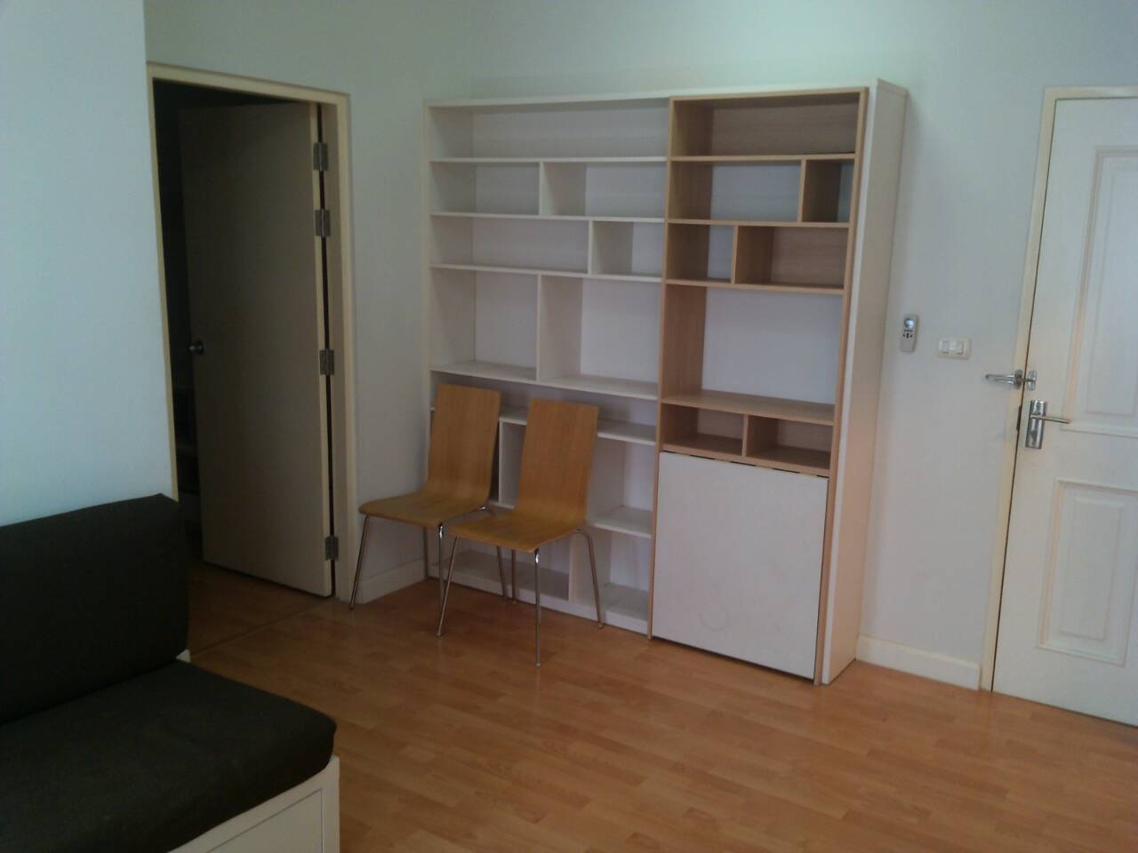 Apr. for rent full fur 1 bedroom, monthly in Bang Na, Bangkok