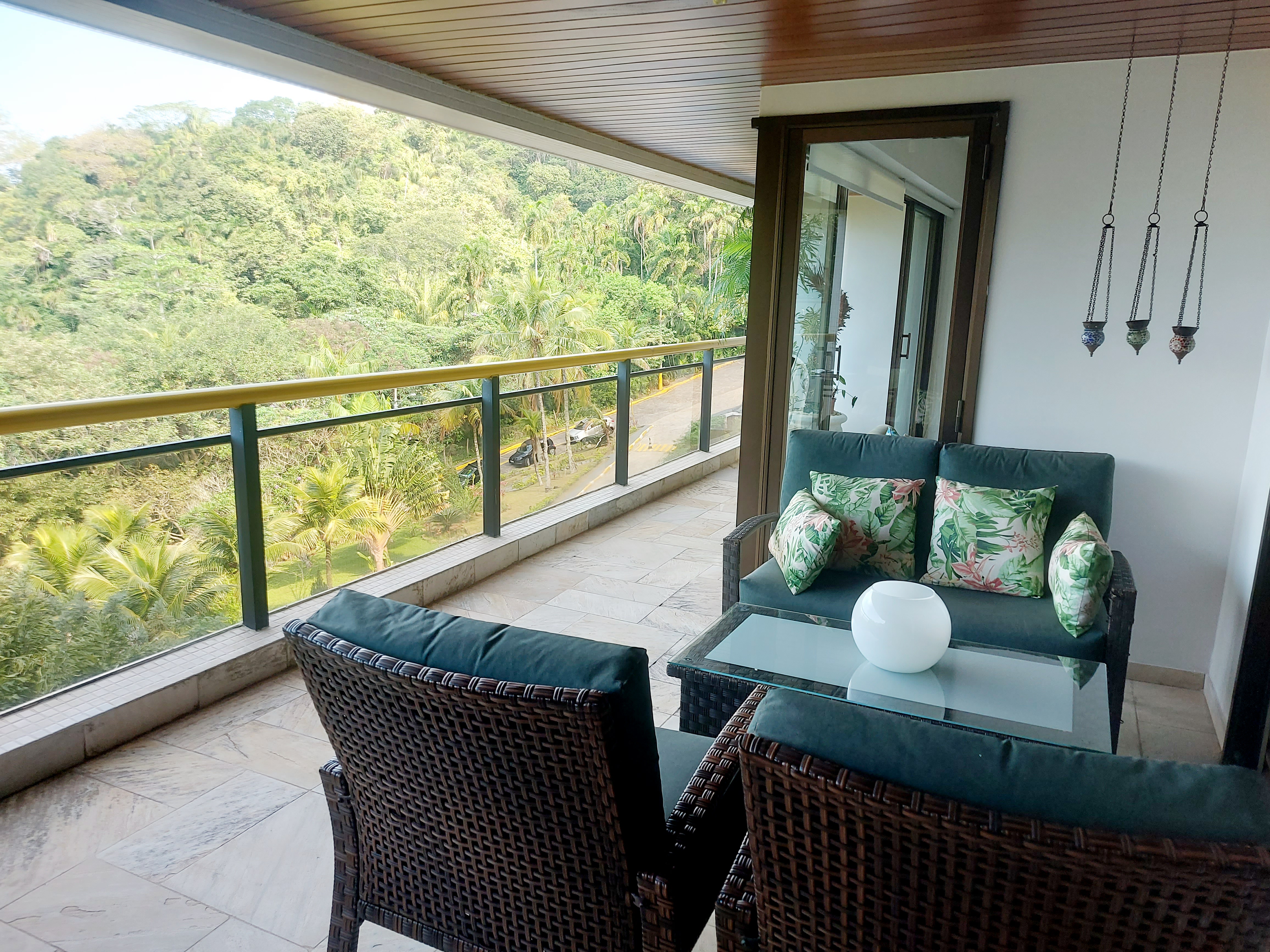 Apt Guarujá - Ecological reserve/SINGLE PLACE!!!