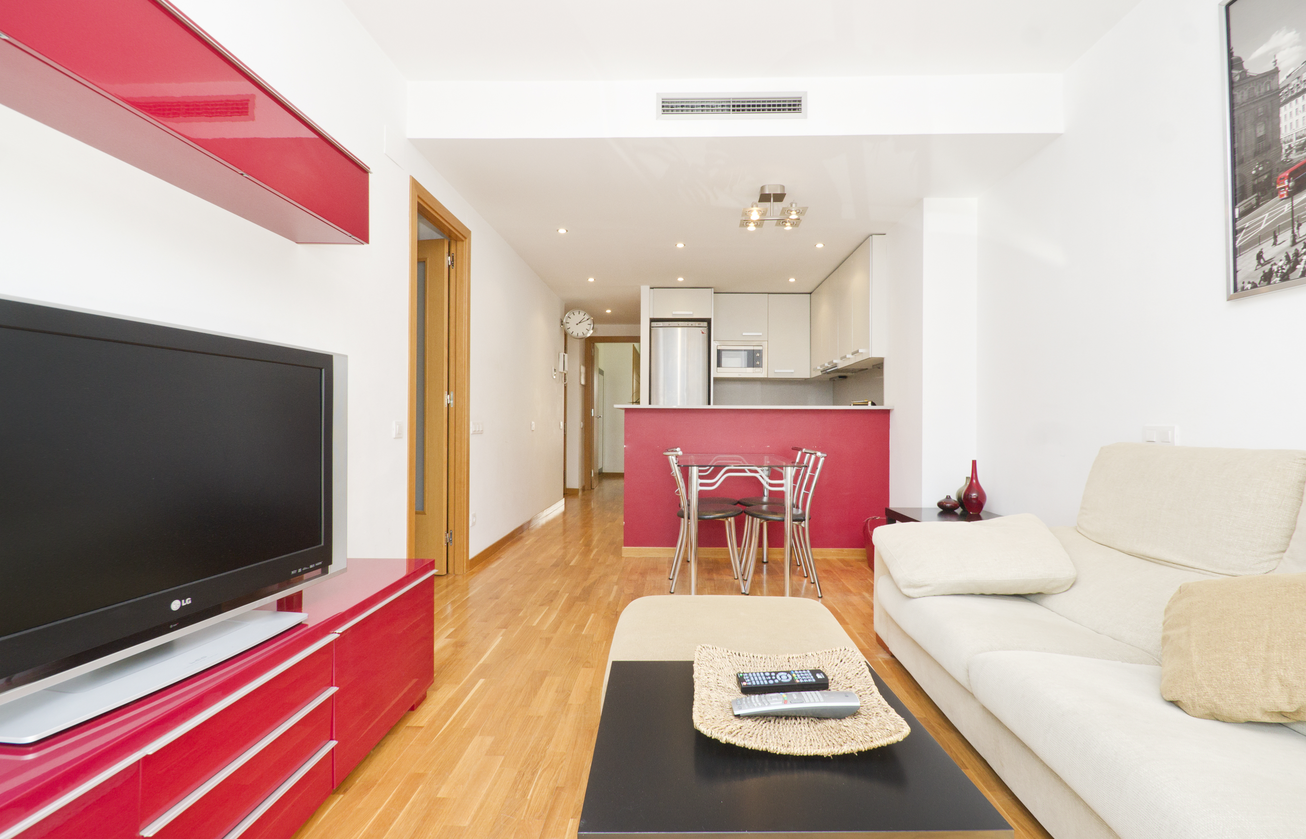 Apartment 200 m from beach and close to the metro