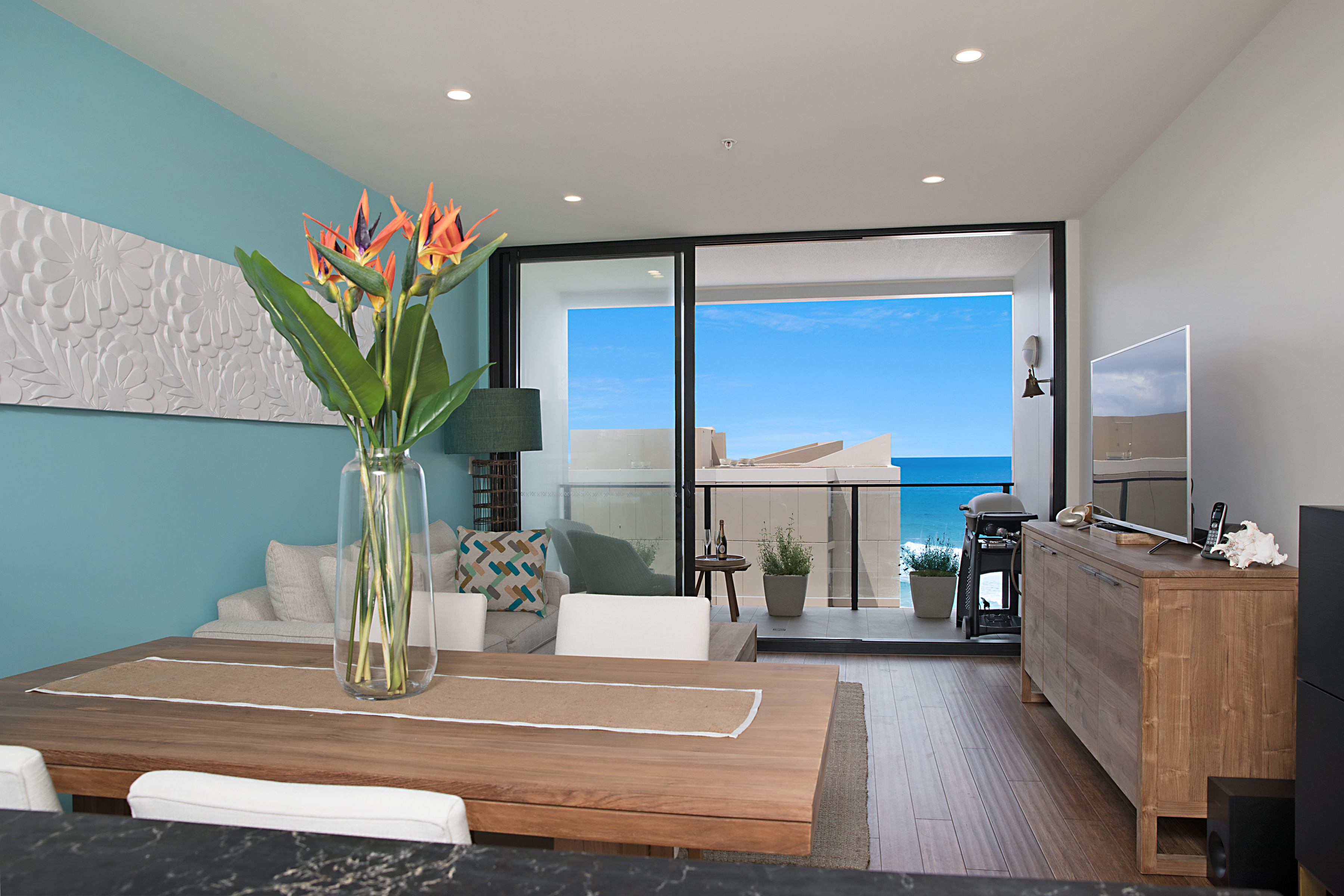 Arena Luxury Beachfront Apartment Newcastle Beach Apartments For Rent In Newcastle New South Wales Australia