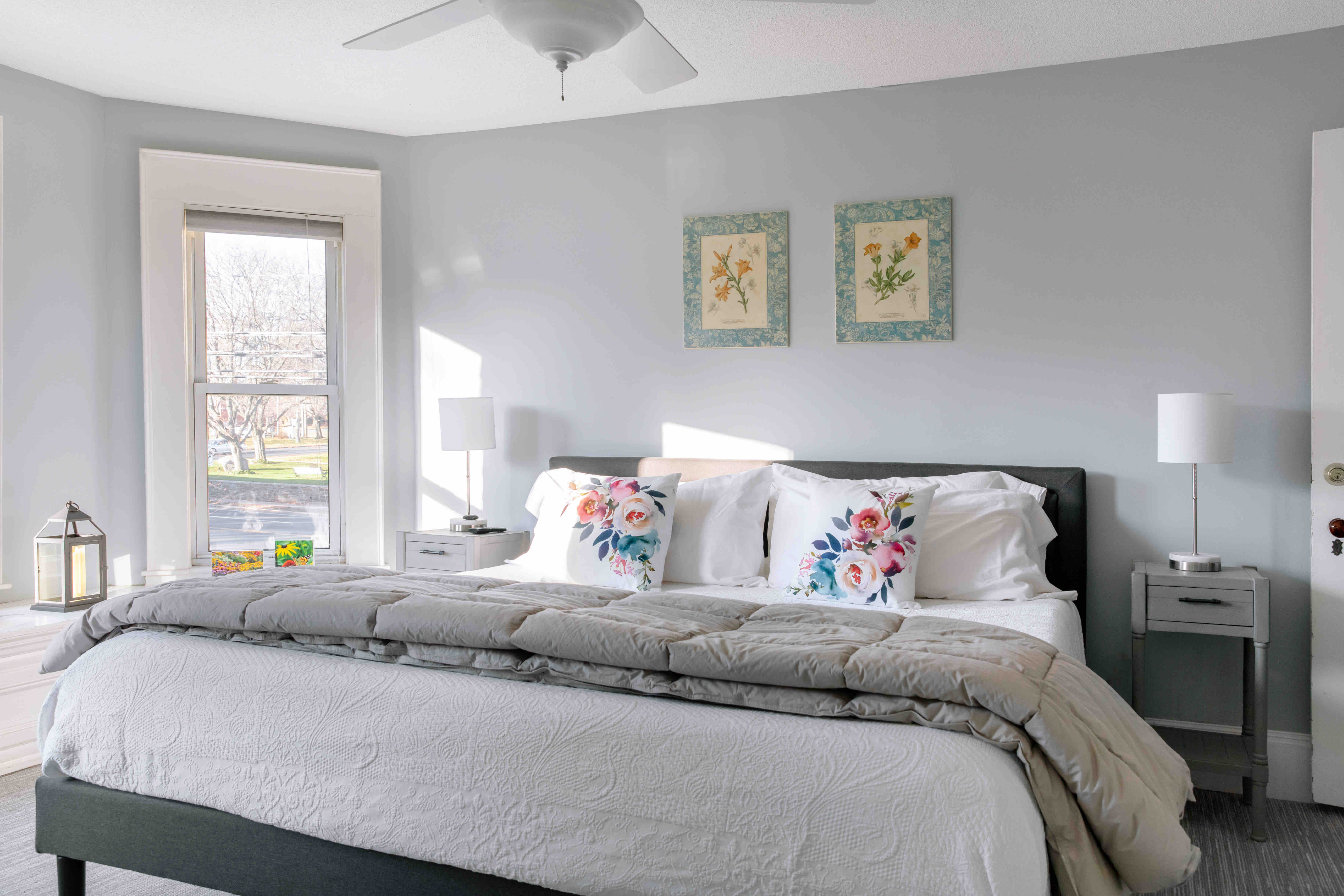 The Lily House Liv's Garden Room Bed and breakfasts for Rent in