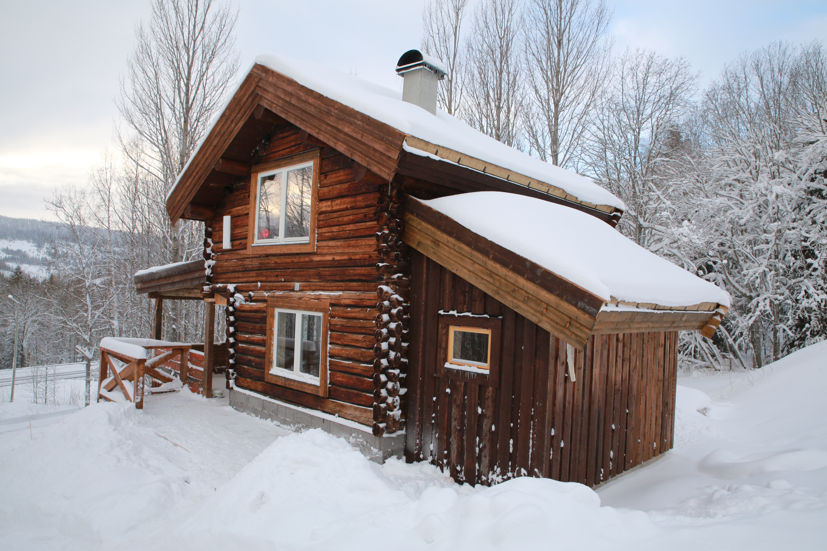 Renovated cosy log cabin