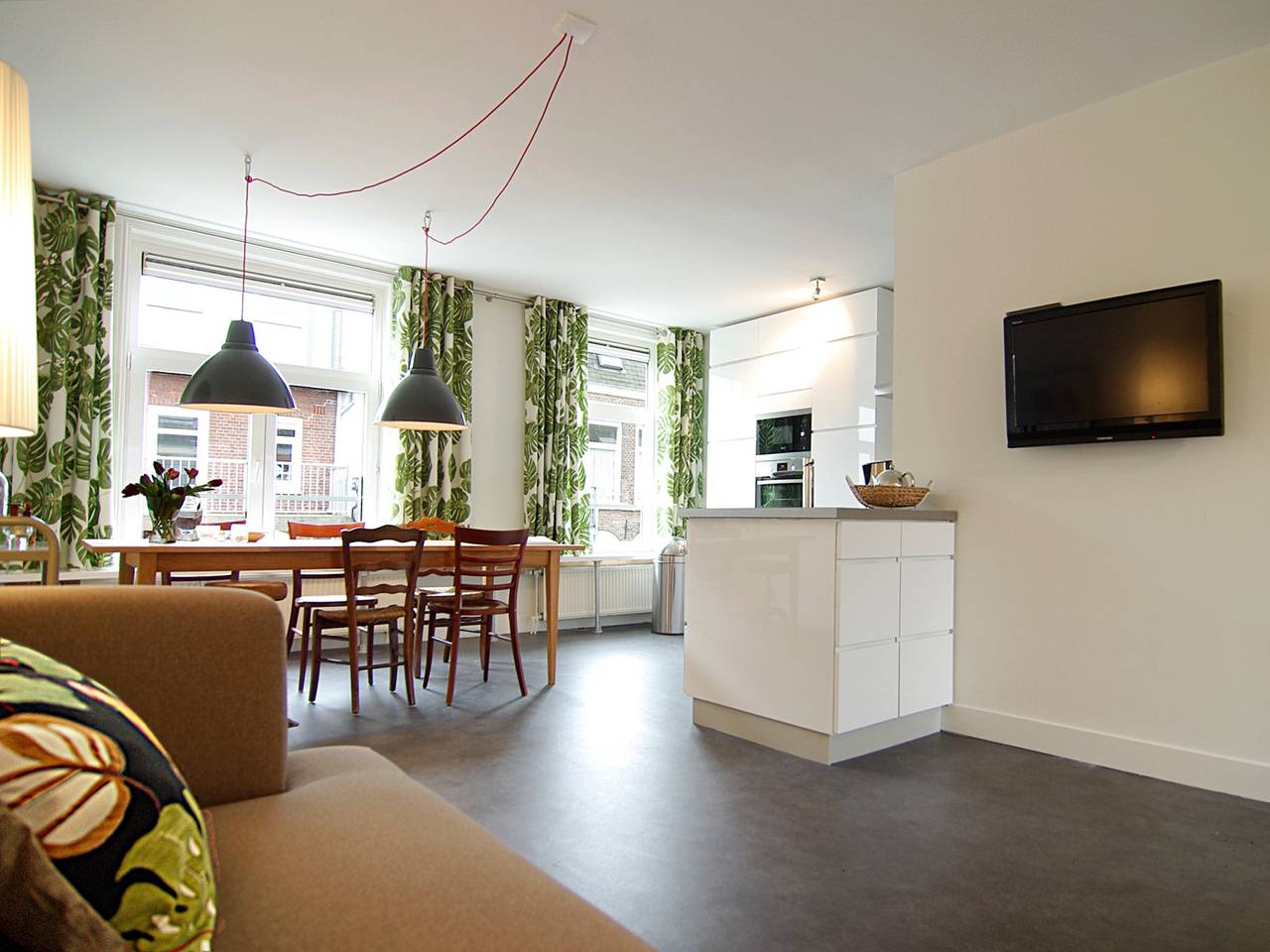 3 bedrooms apt located in Pijp Area! β Amsterdam stay