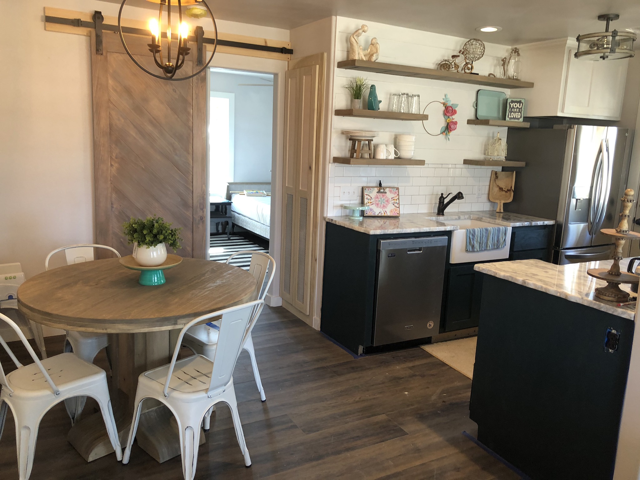 Cozy 1 Bedroom Getaway!  Jay City Limits.