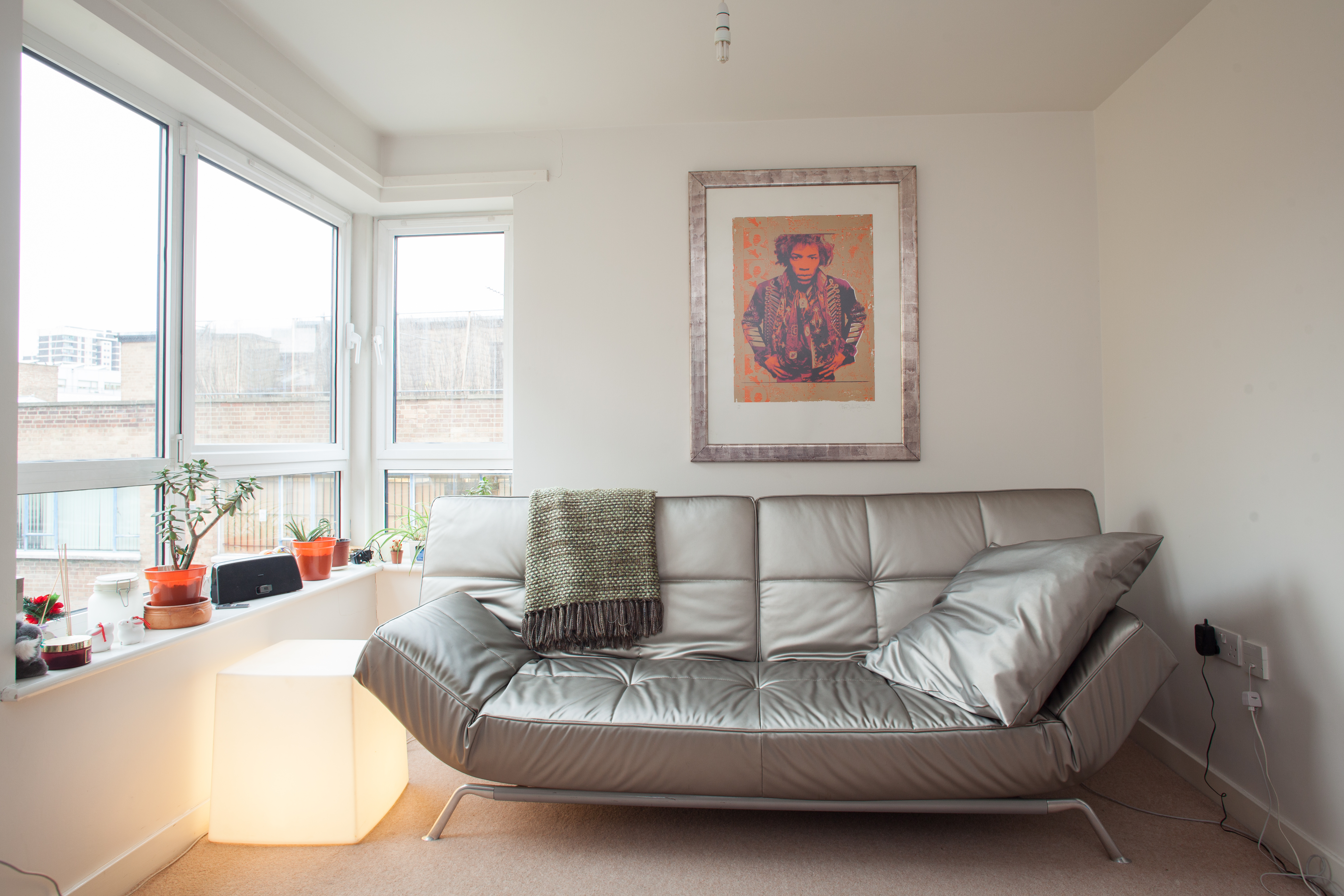 Double room in light airy flat in Hackney, London