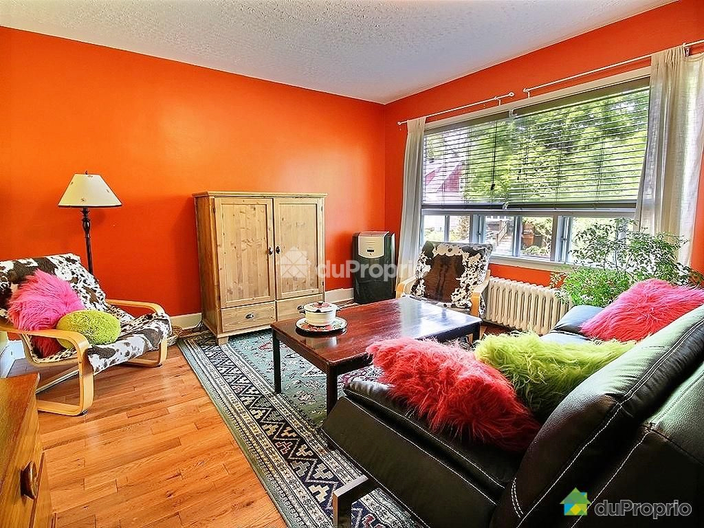 Large and sunny apartment