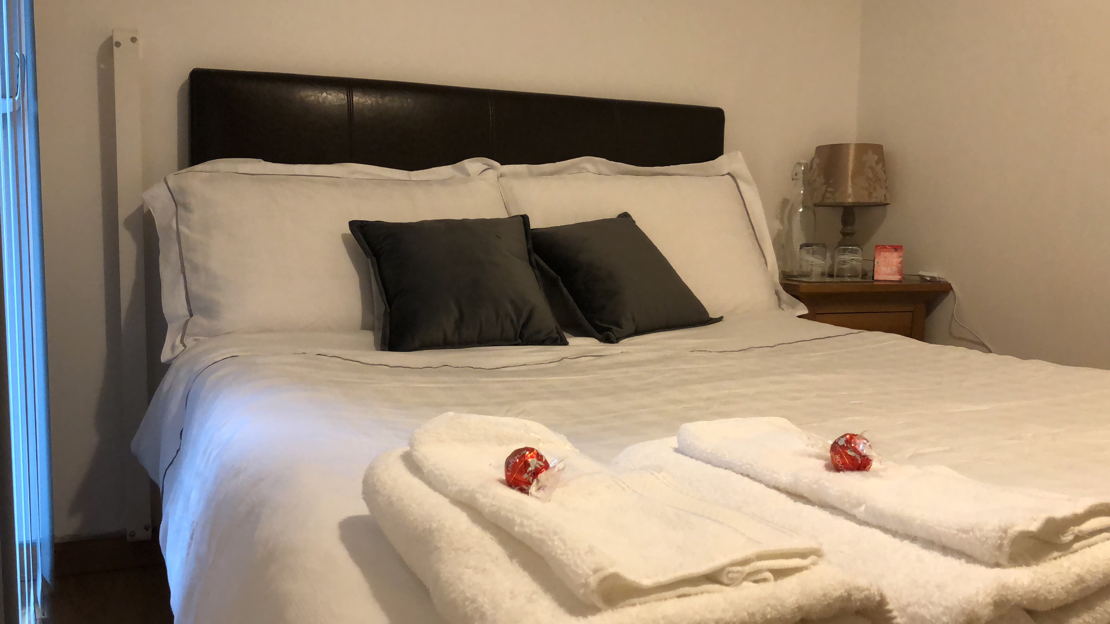 Doble bedroom in a Peaceful place