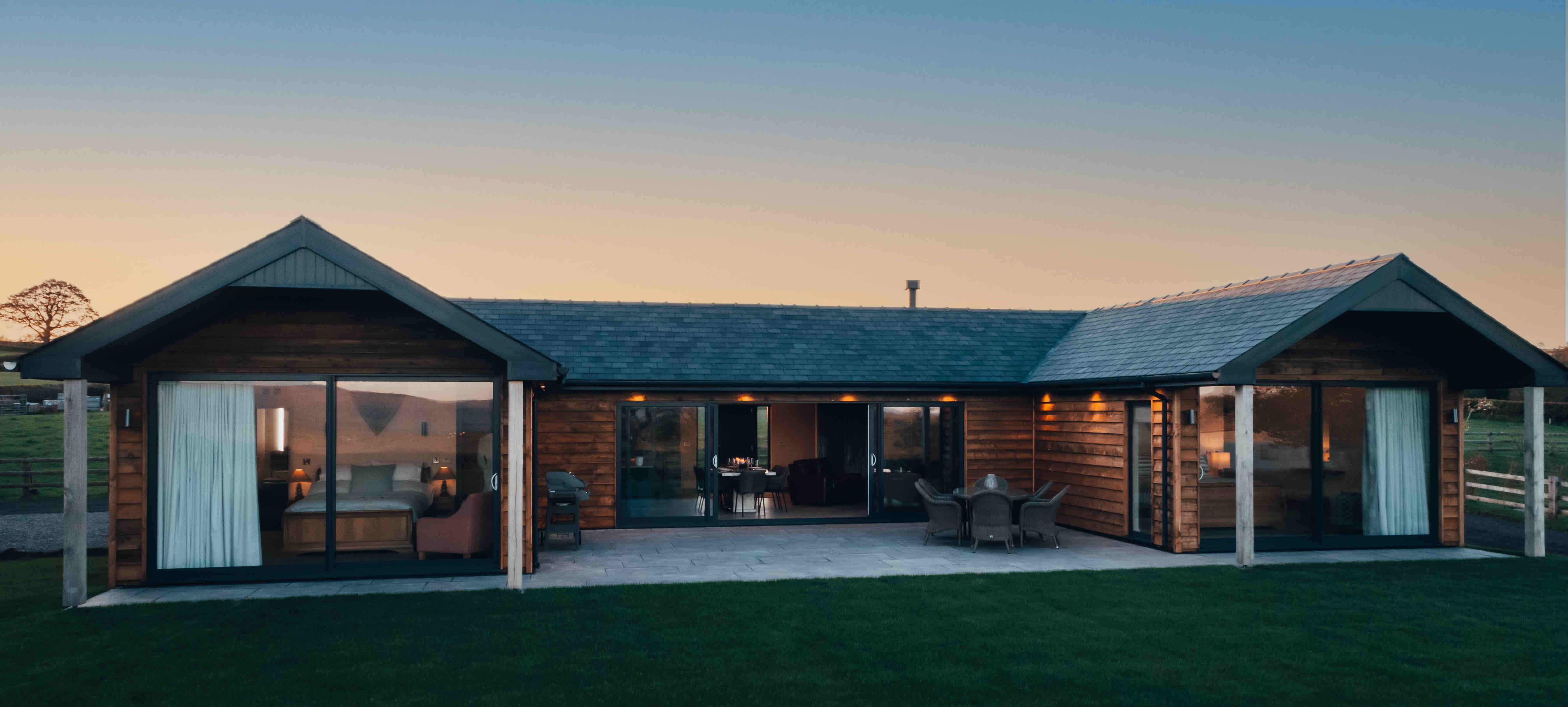 A Luxurious Lodge overlooking the Brecon Beacons Houses for Rent in