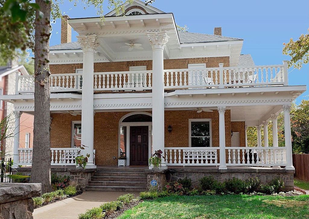 GRAND Virginia Highlands home by bars restaurants Houses for Rent in