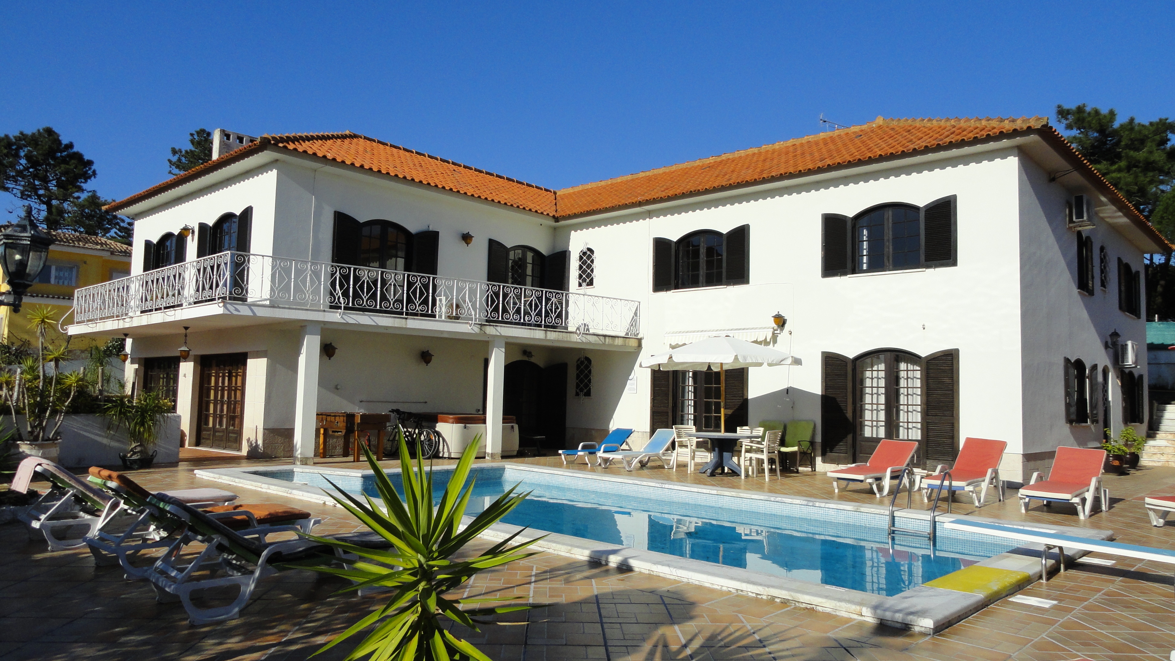 Moradia Arrendo Piscina Aquecida Colares Lisboa Casas Para Alugar Em Colares Lisboa Portugal
