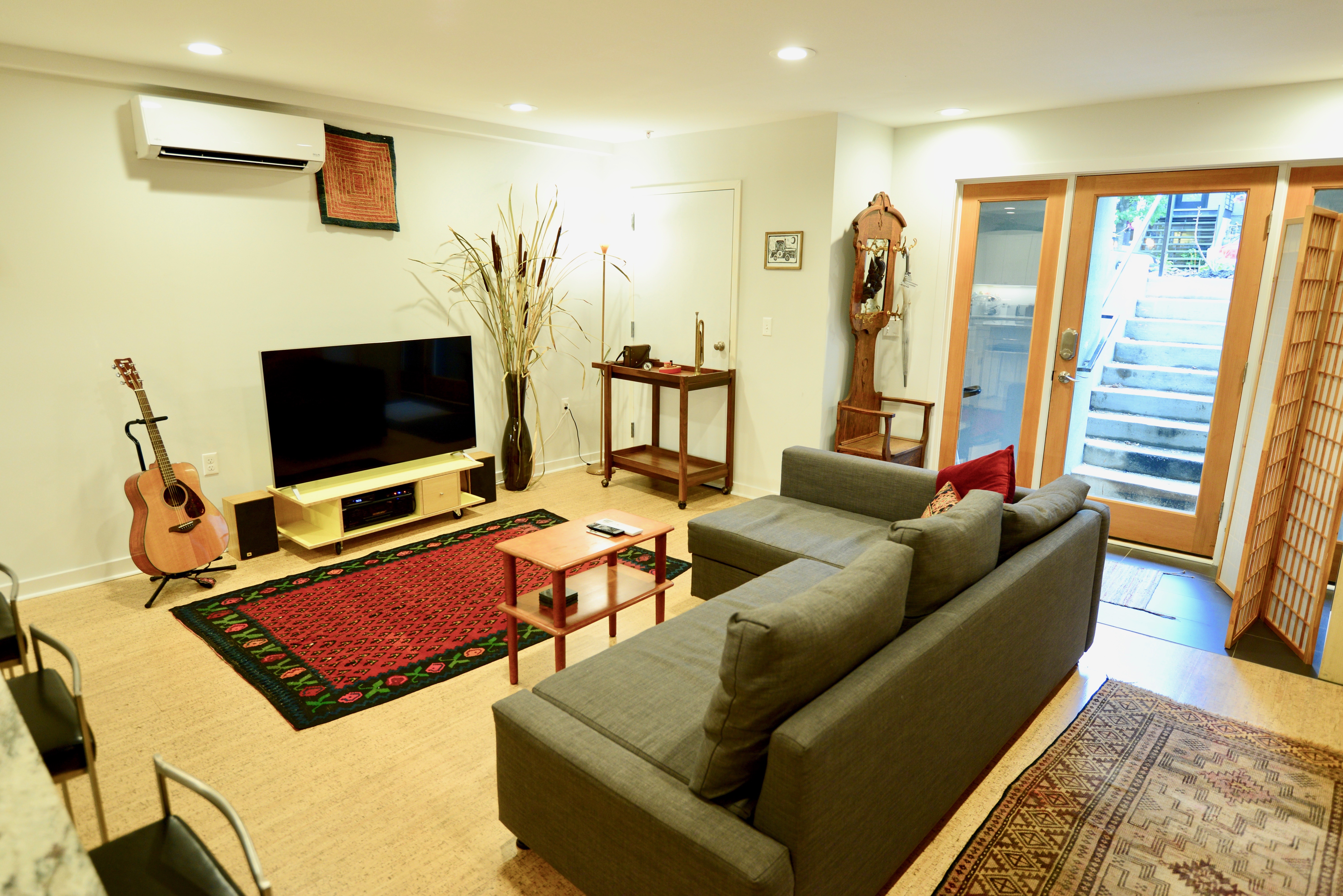 Chic Oasis ♥ Clean, Close to Metro in Columbia Heights, Mt. Pleasant, Pleasant Plains, Park View, Washington Dc