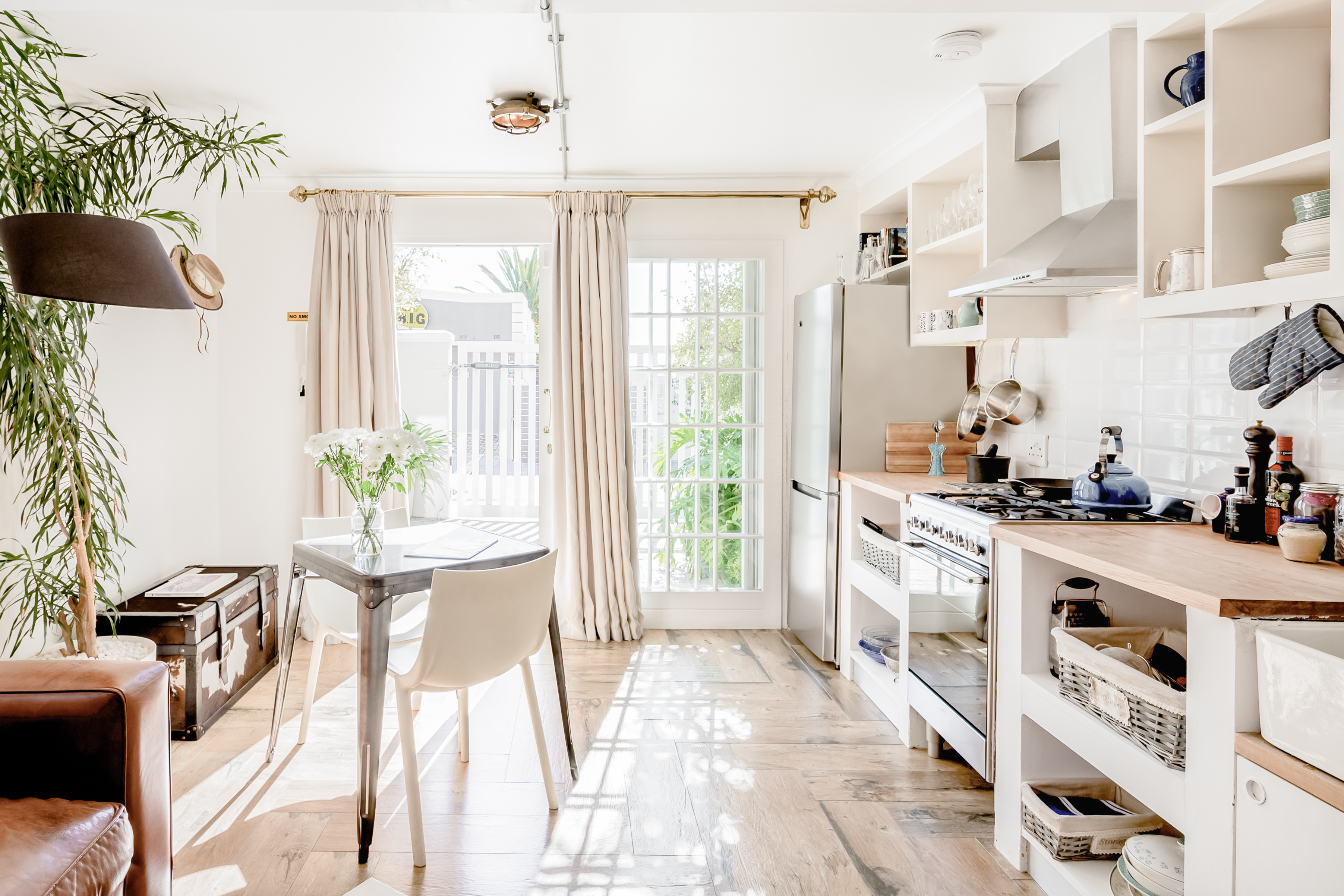 Bright Airy Prime Cape Town Local Walk Everywhere