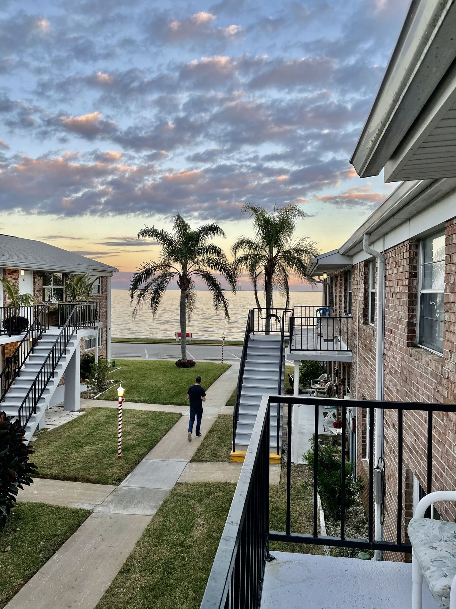 Luxurious/Spacious Waterfront Condo Condominiums for Rent in Titusville, Florida, United