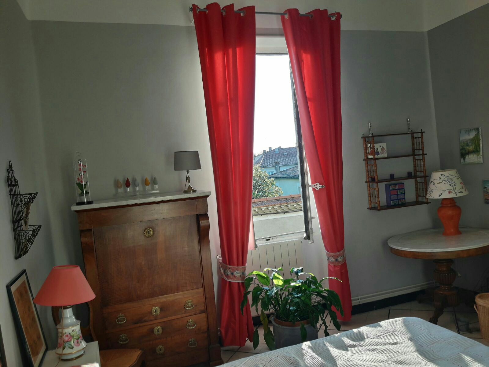 1 Room in the city center Apartments for Rent in Nîmes, Occitanie