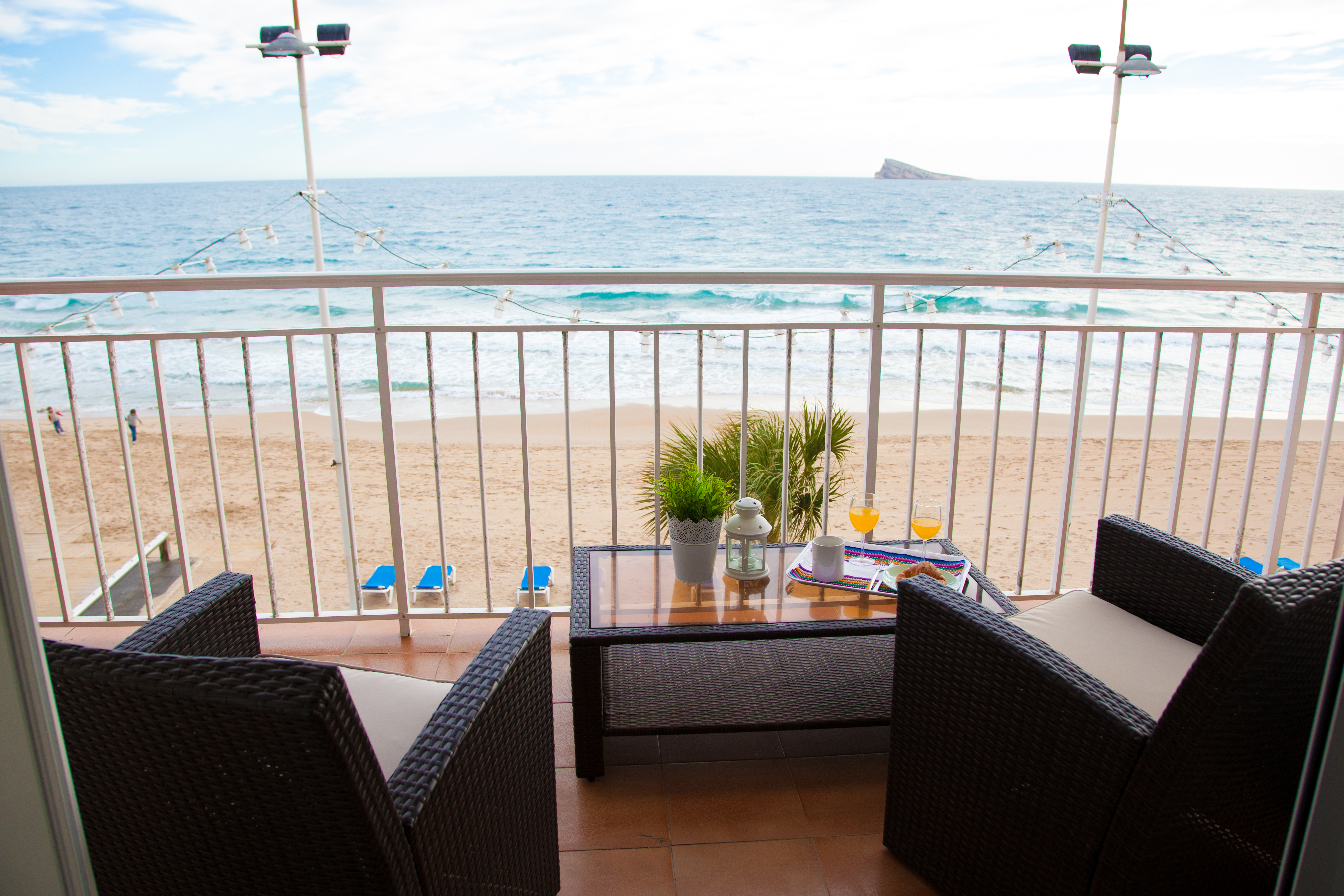 A7-SEAFRONT APARTMENT- UNBEATABLE LOCATION