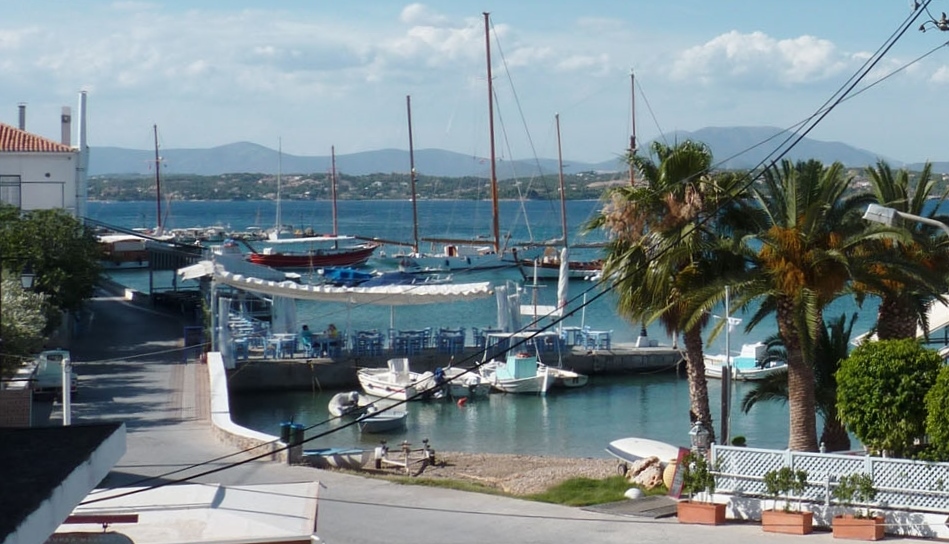 House with view at the Old Port