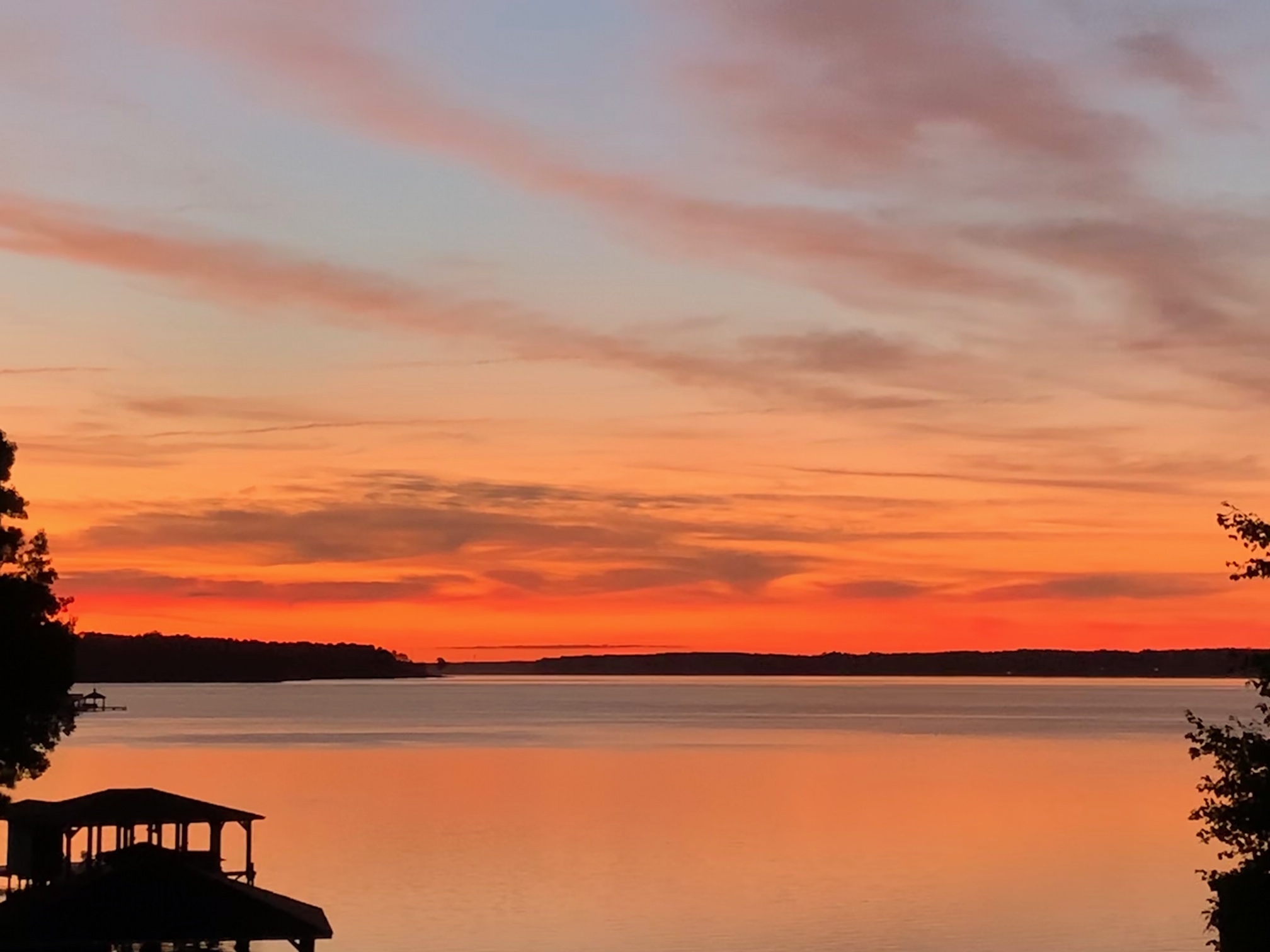 5 BR, 3.5 Bath, Waterfront, Game Rm, PETS WELCOME!