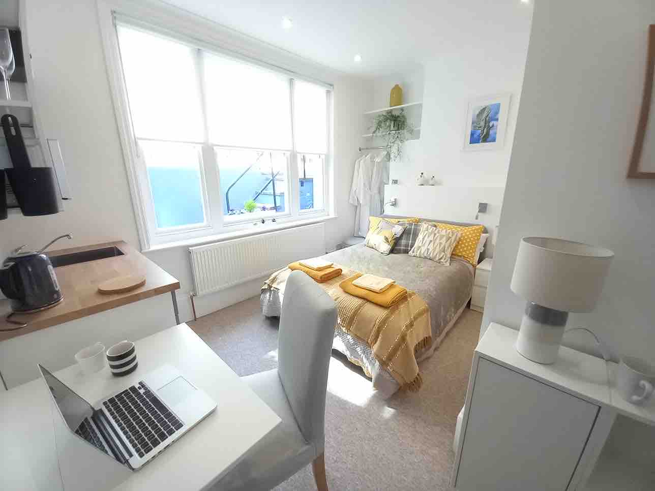 Little Gem in Kemptown, Brighton