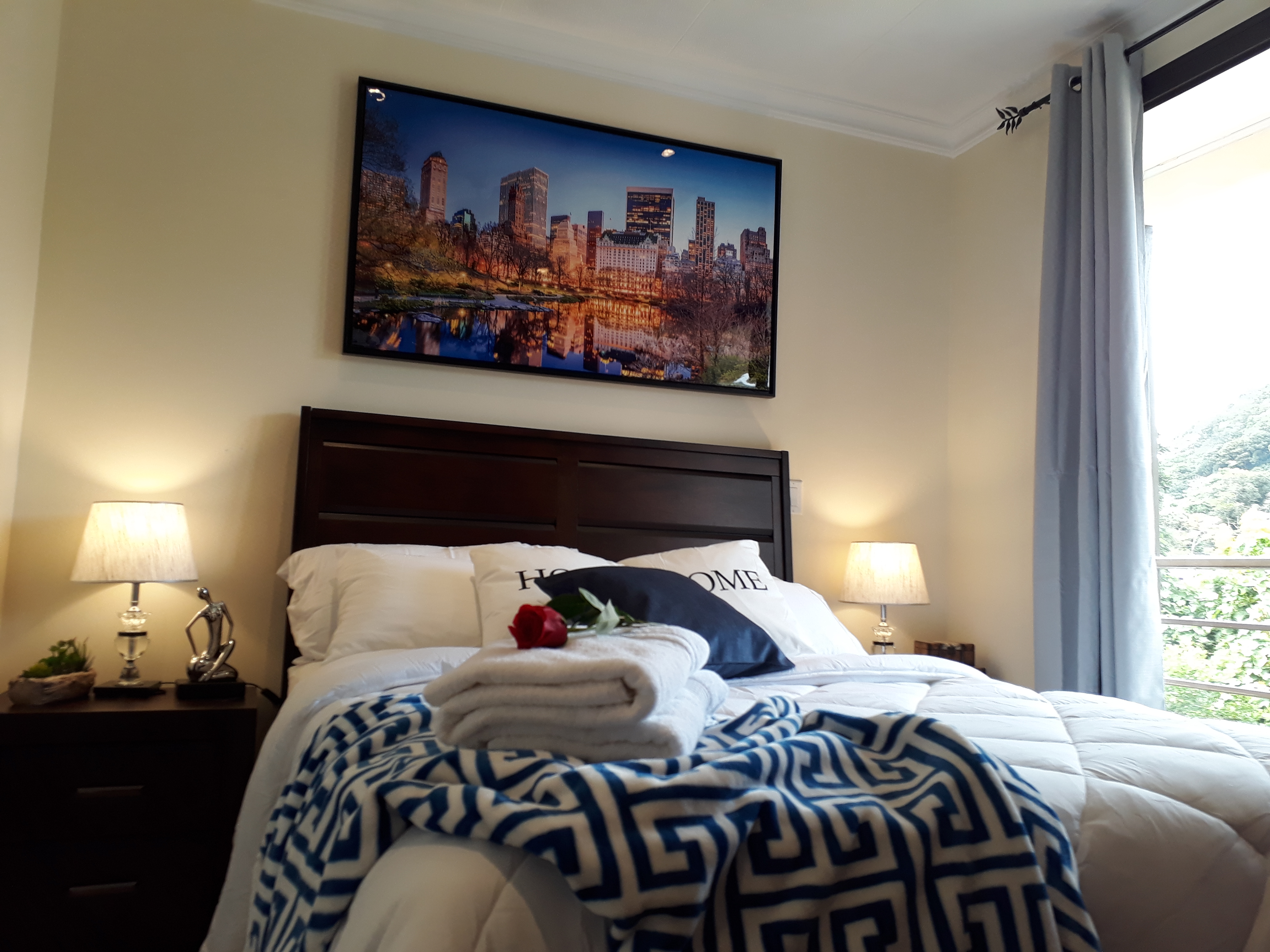 Balcony, 2minutes walking distancetotown apartment