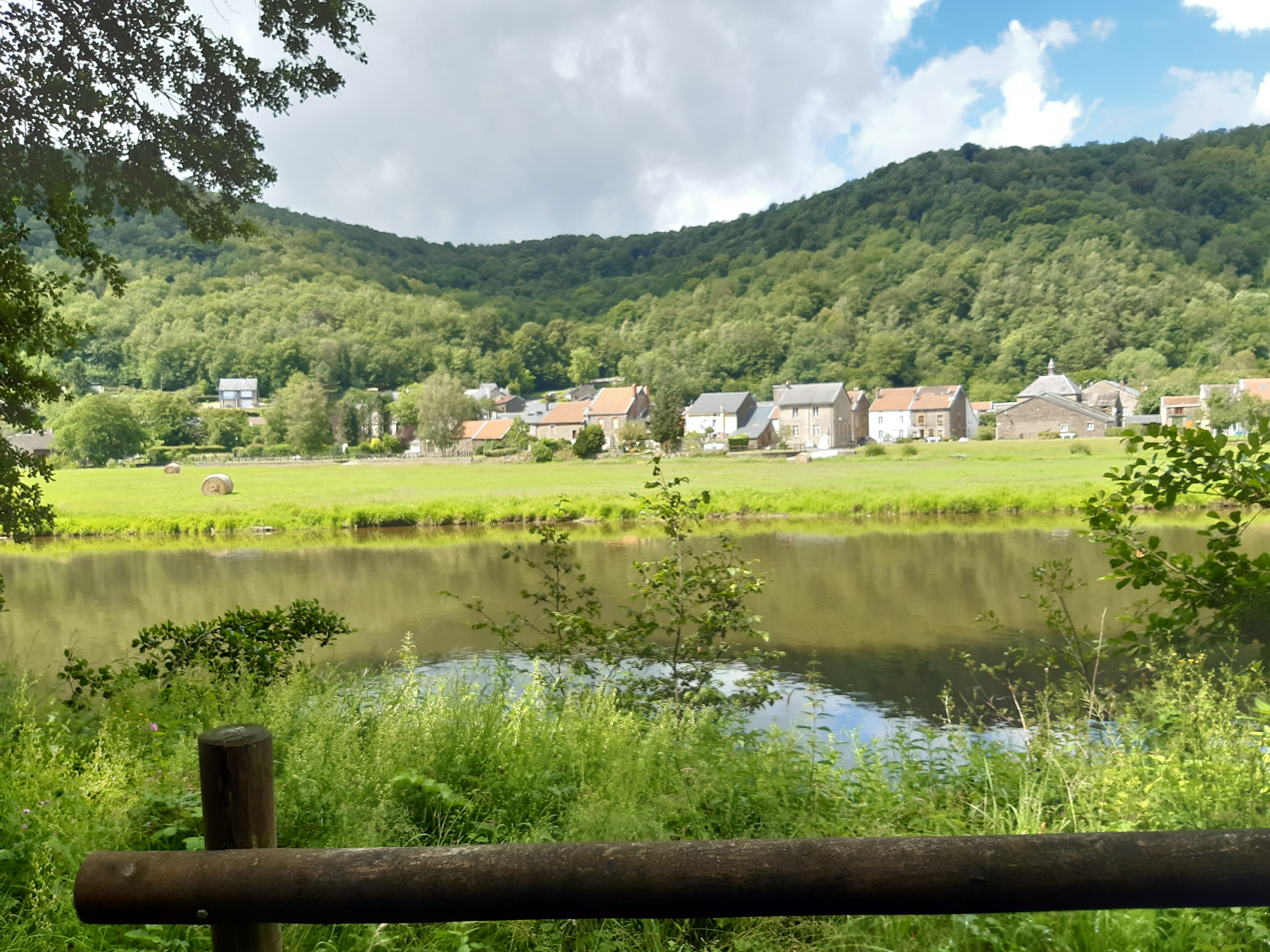 Authentic home in Semoy valley (France)