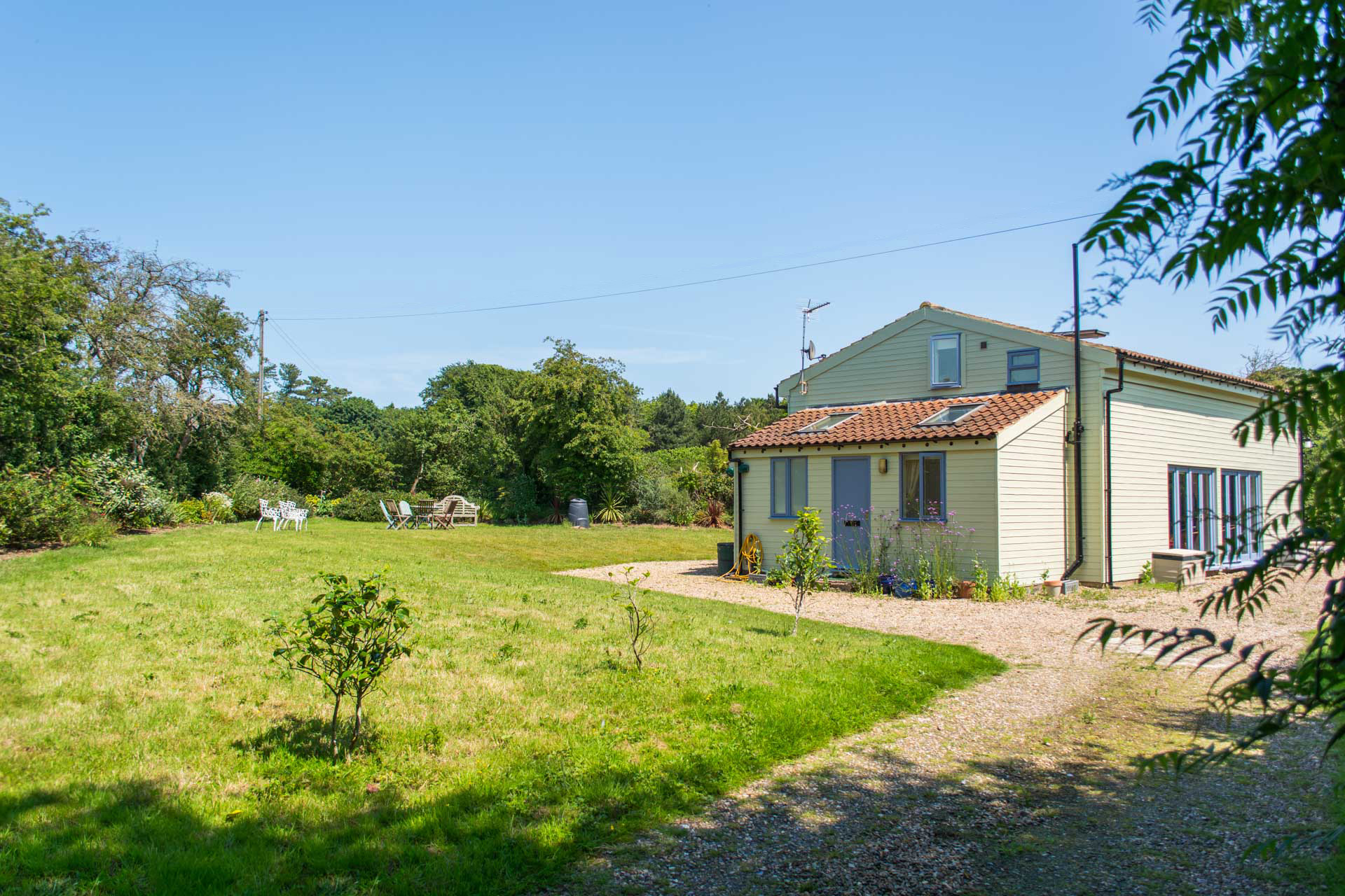 Hen Barn | Family Cottage Close To The Seaside