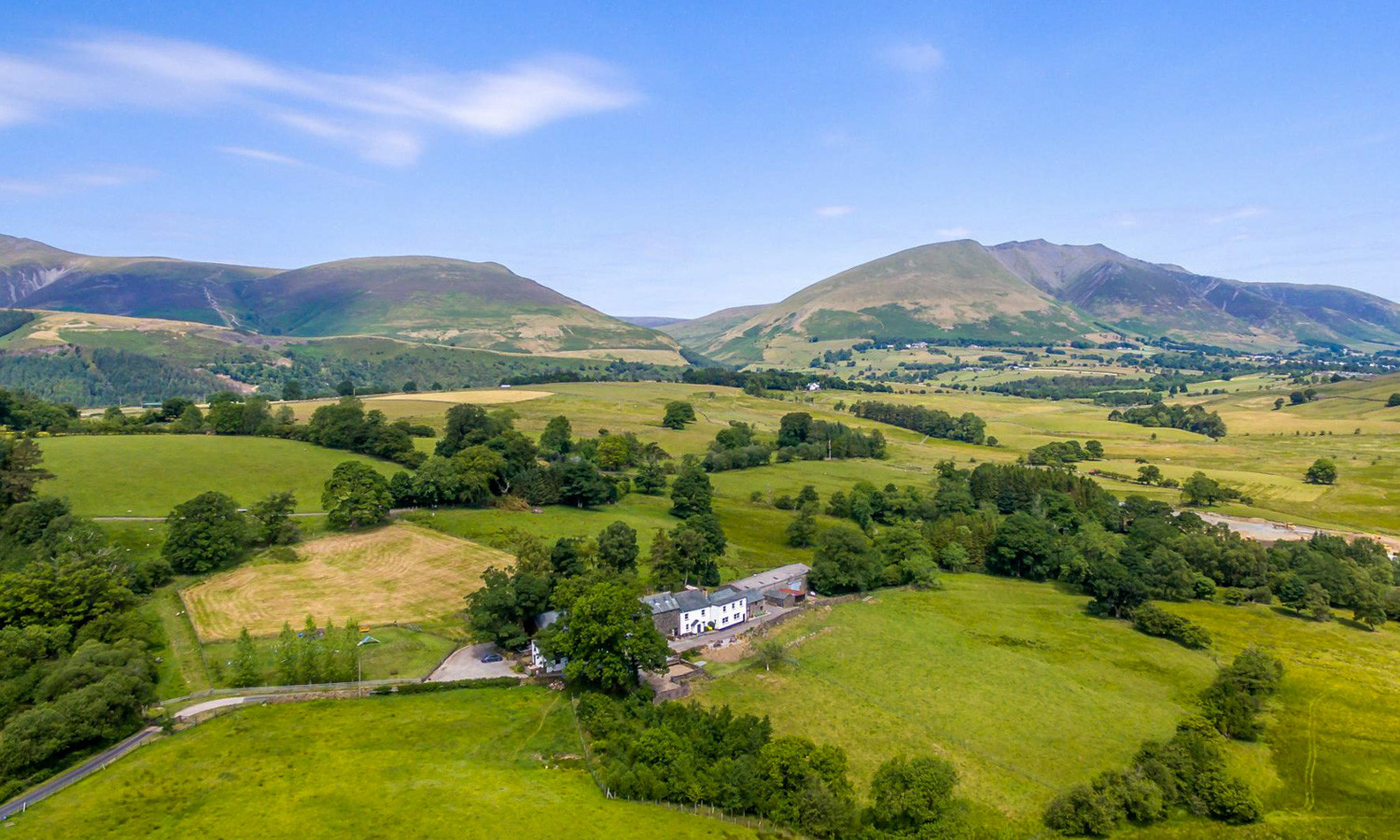 Dollywaggon - Stay in the heart of the Lakes