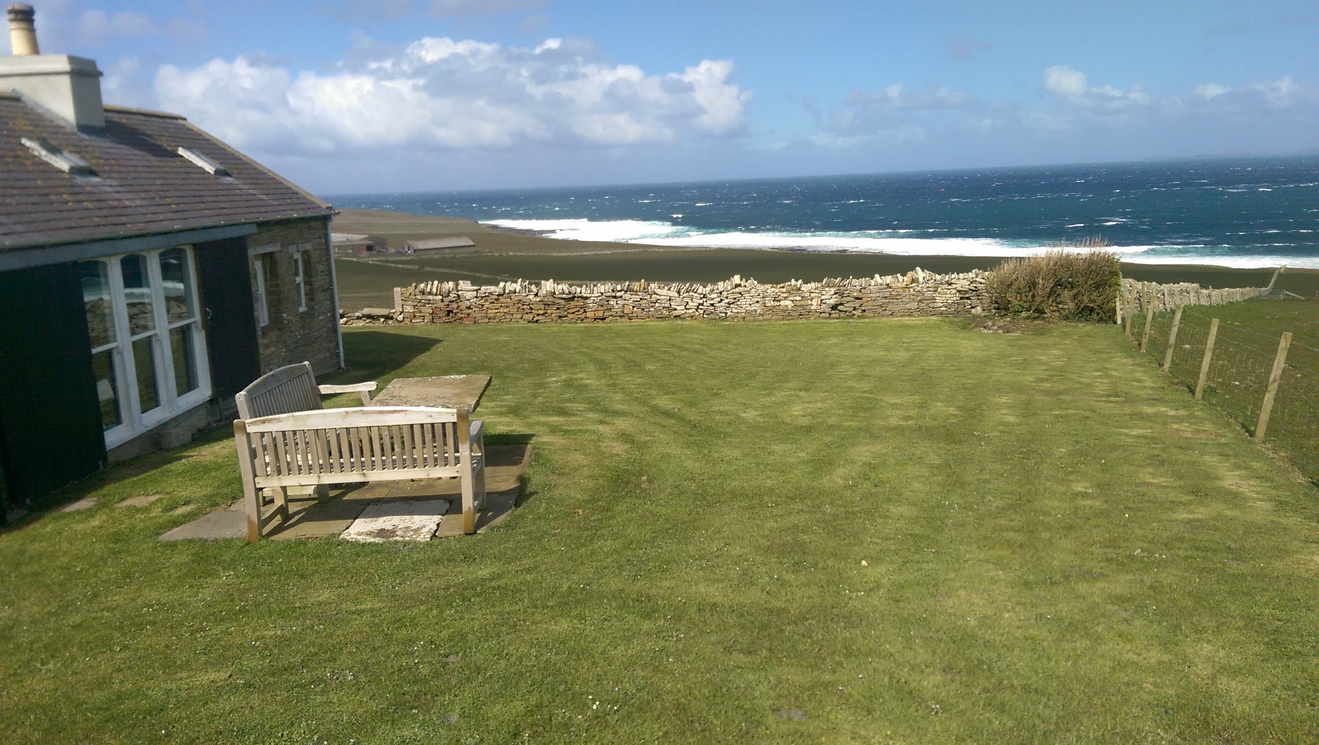 Middle Midhouse Cottage Houses for Rent in Orkney, Scotland, United