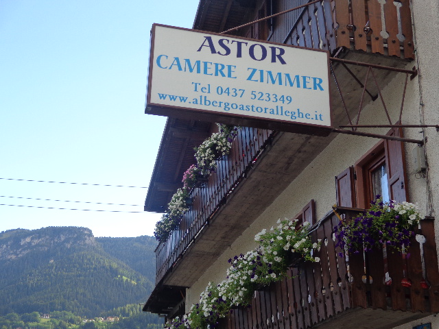 Alleghe B&B on the lake