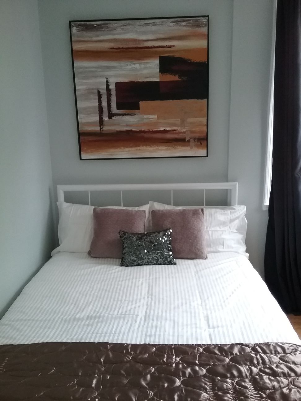 LOVELY PRIVATE BEDROOM IN* KINGS CROSS-ST PANCRAS*