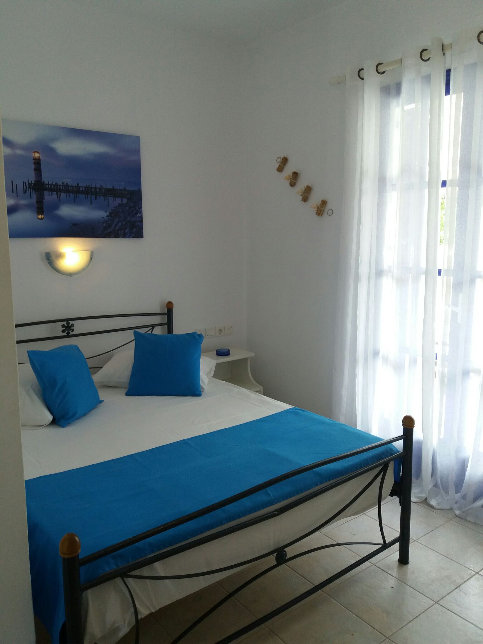 captain Giannis     small room with mountain view