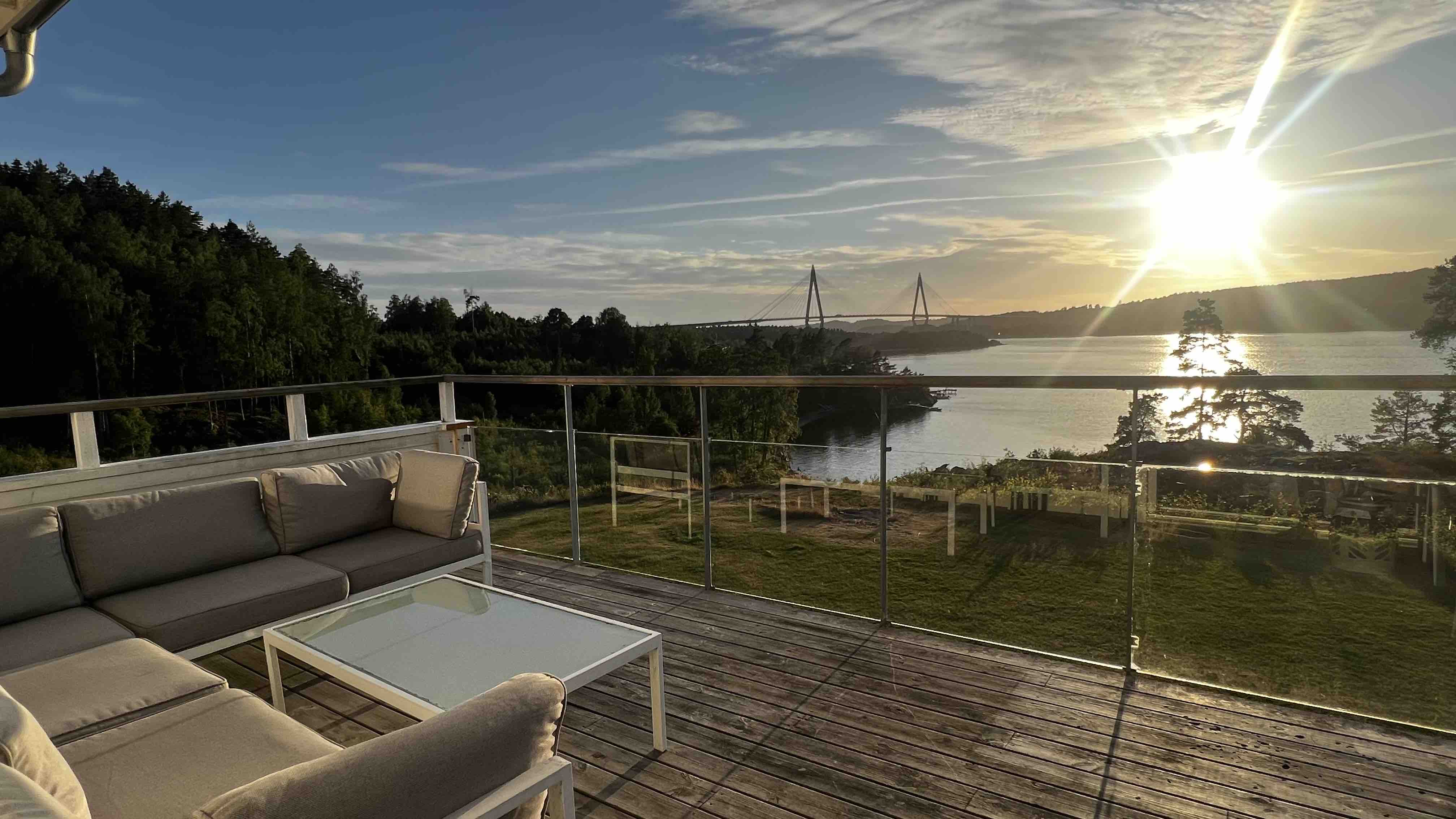 Magnificent sea view & evening sun on Sundsstrand