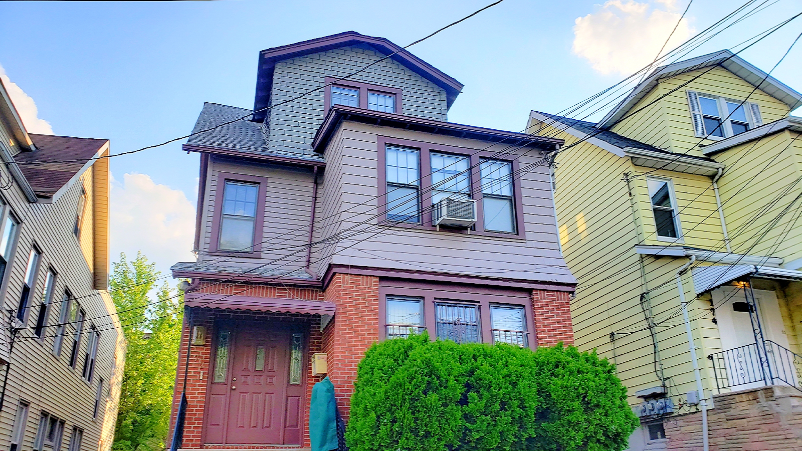 19m to MetLife/FIFA | 7 min EWR | 15 Beds in South, Newark