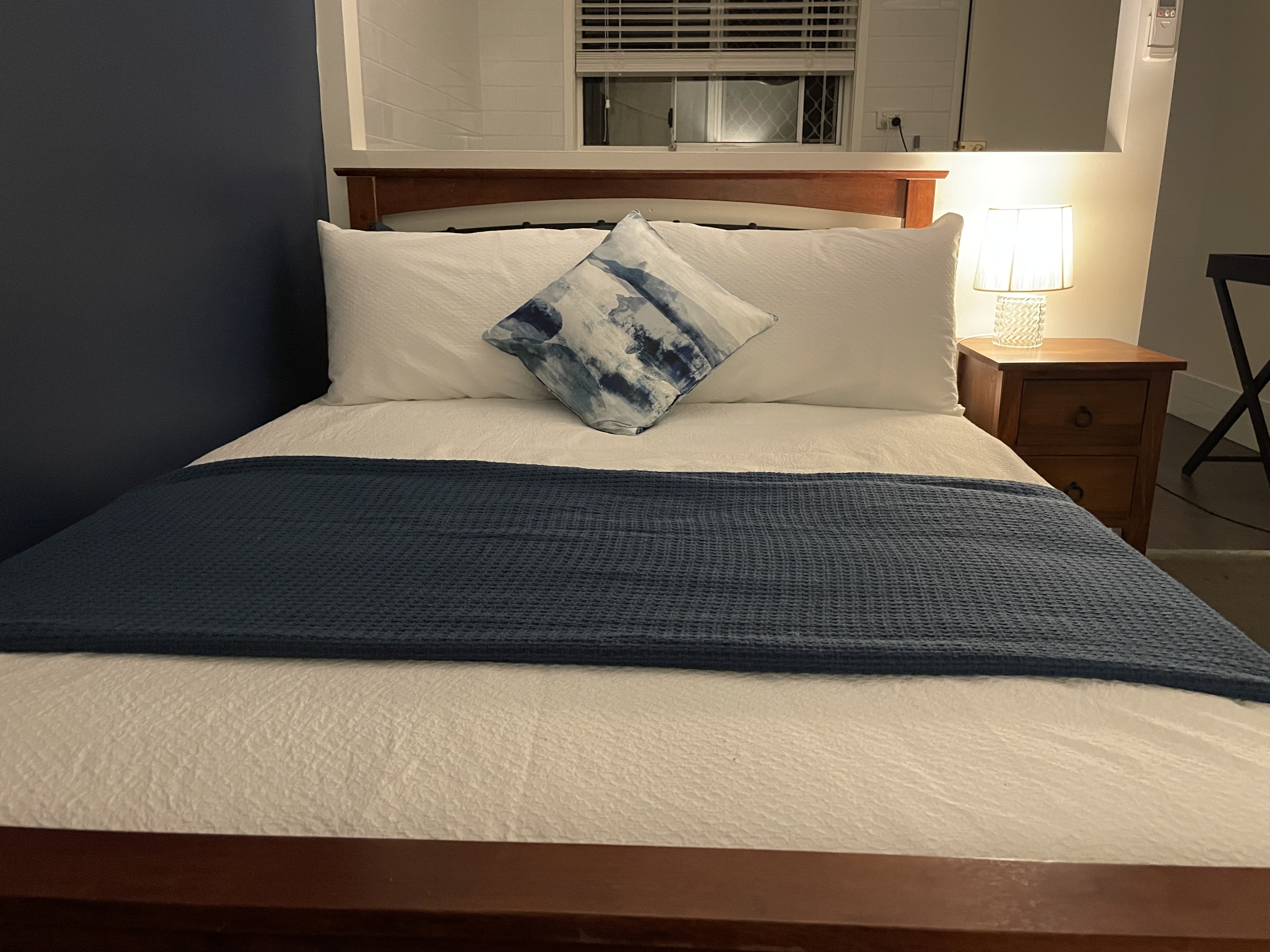 Executive Private Studio Near Airport & CBD in Morningside - Seven Hills, Brisbane