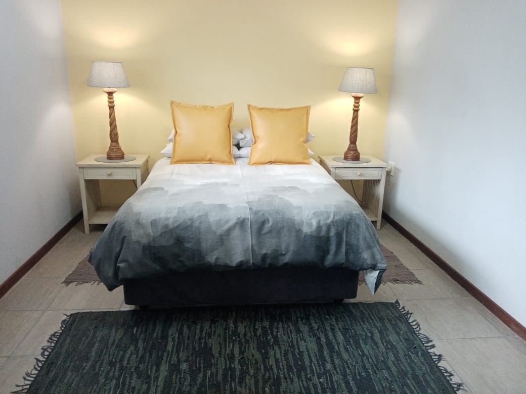 9 - Non Smoking Ground Floor Apartment with Wifi