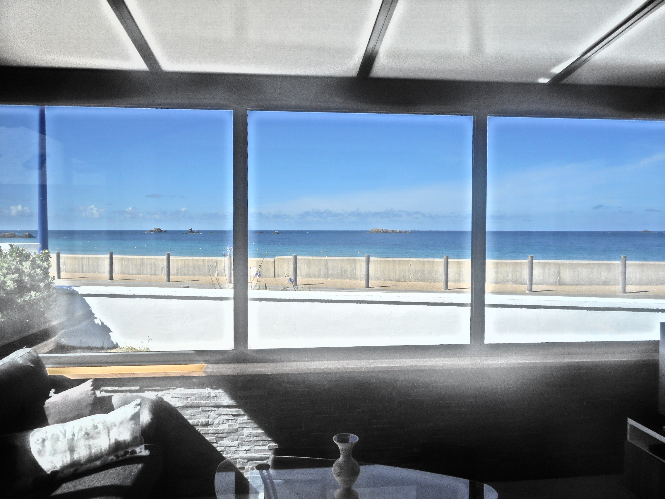 Beautiful house with exceptional sea view