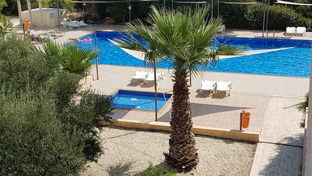 NISSI BEACH POOL VIEW APARTMENT FREE WIFI