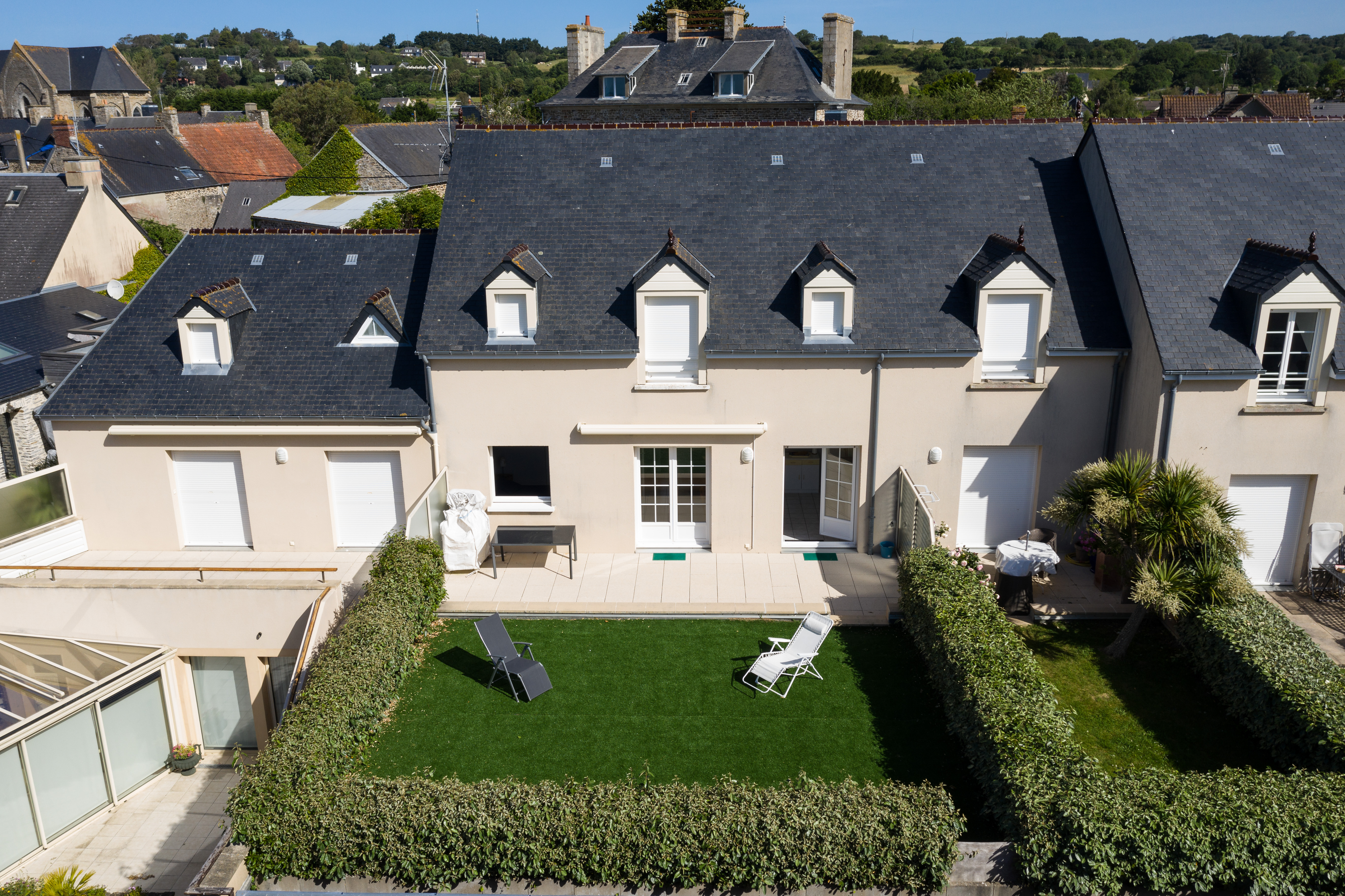 Apartment  57 m² and terrace of 80 M² with 3 port view *