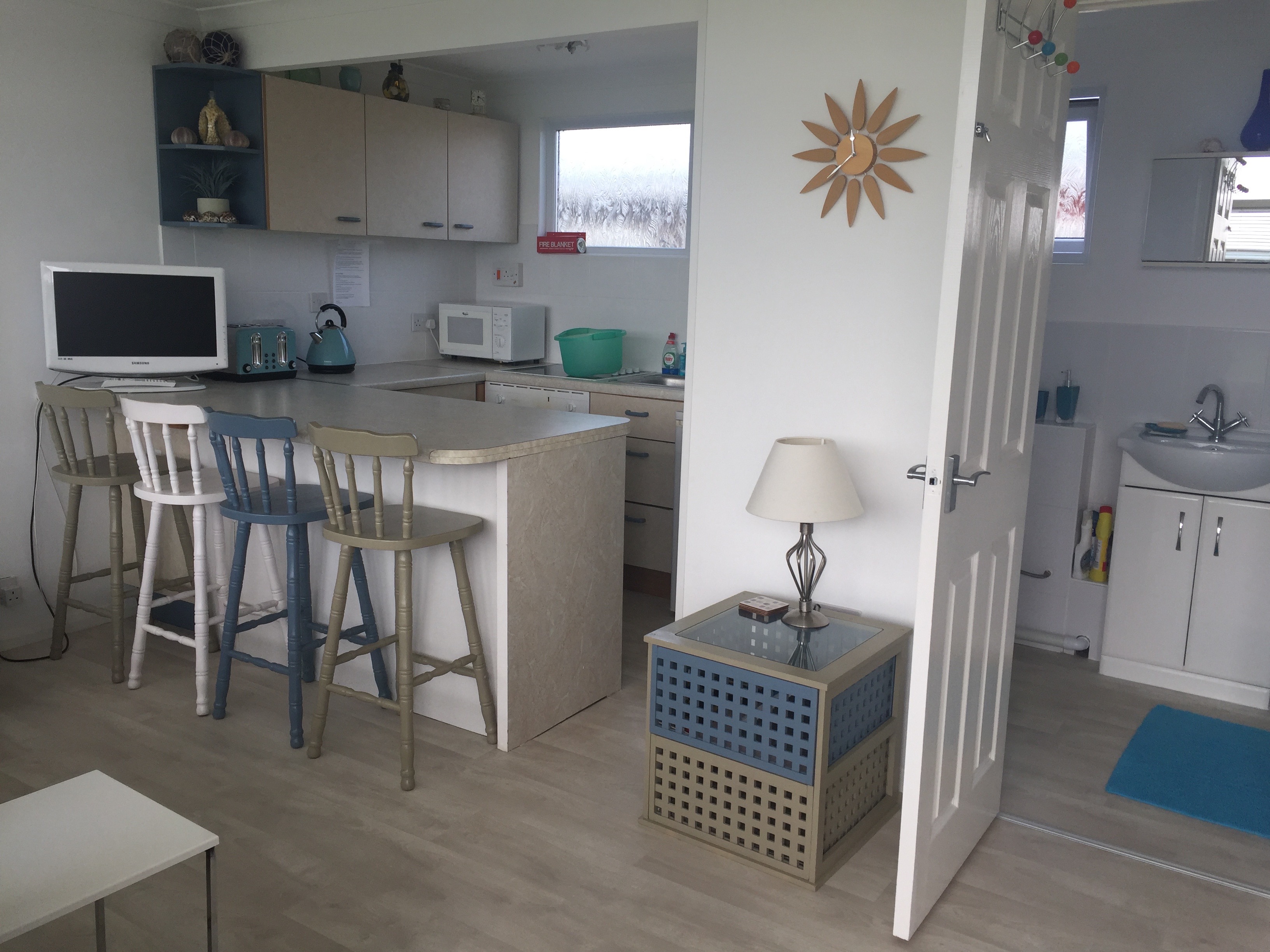 Seaside chalet, Greatstone, Kent Chalets for Rent in Greatstone