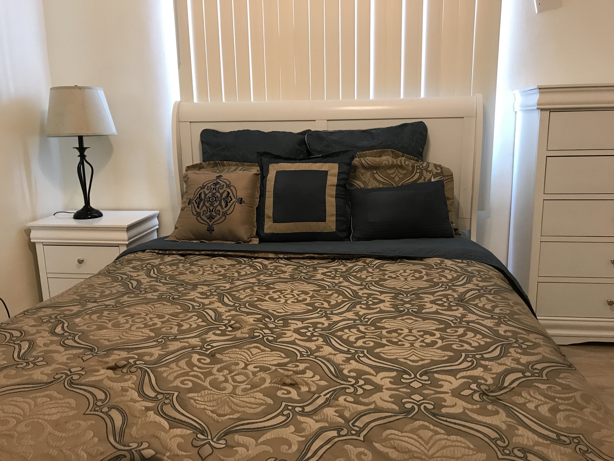 FREE PARKING/WIFI 2BR/1Bath TUMON
