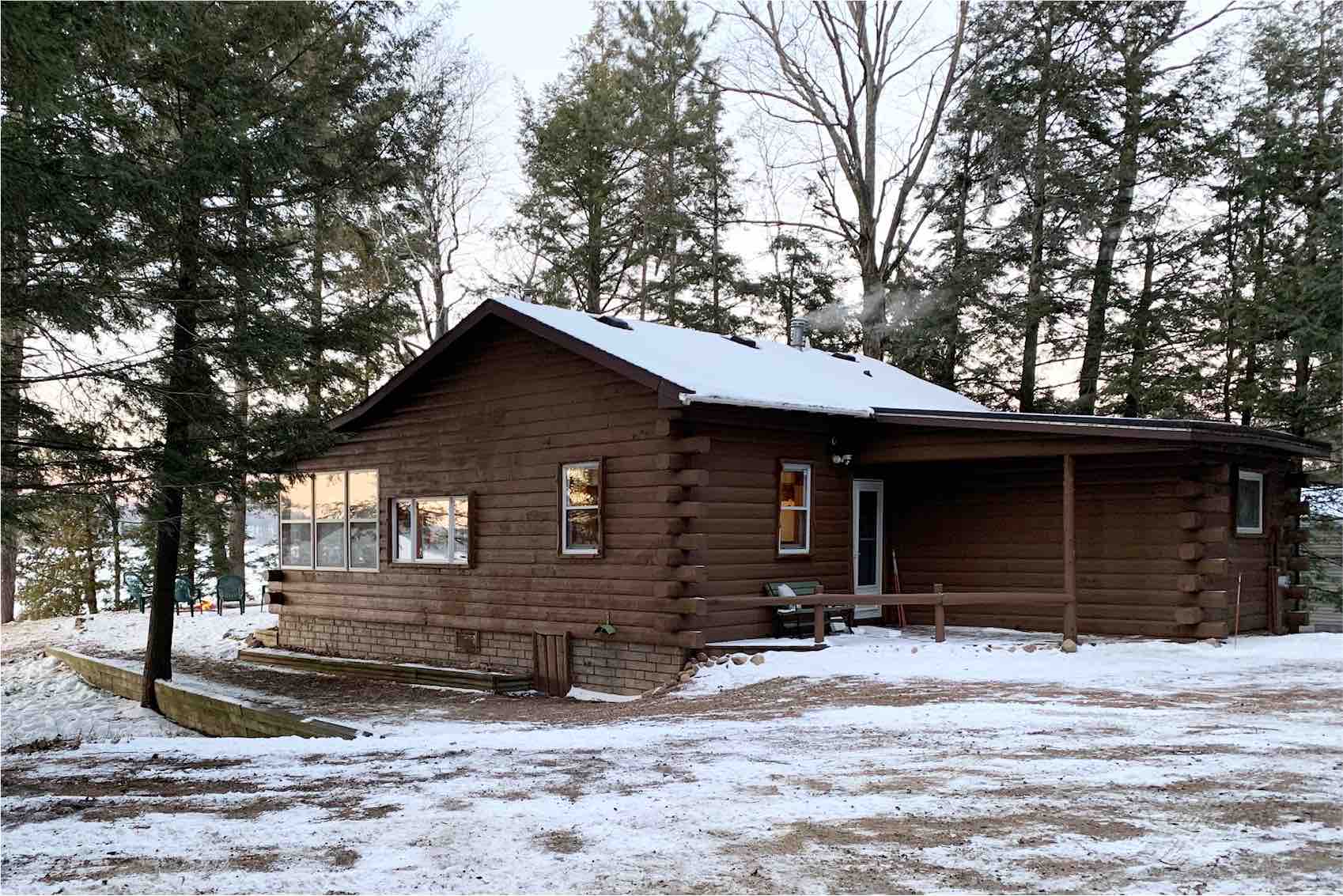 Sunset Lodge on Pickerel Lake Cabins for Rent in Pickerel, Wisconsin