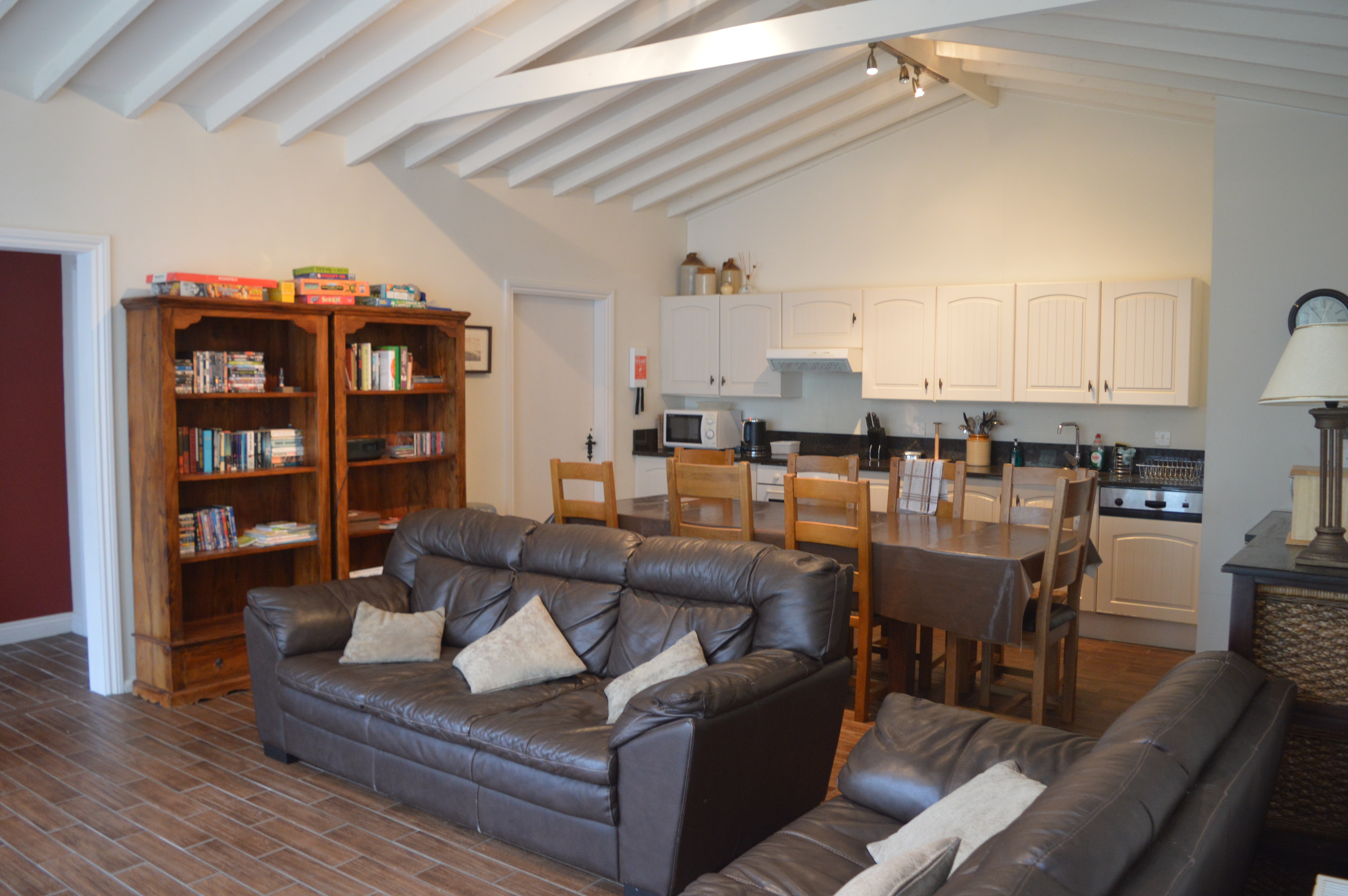 Old Workshop Cottage (3 Bed, 2 Bath)