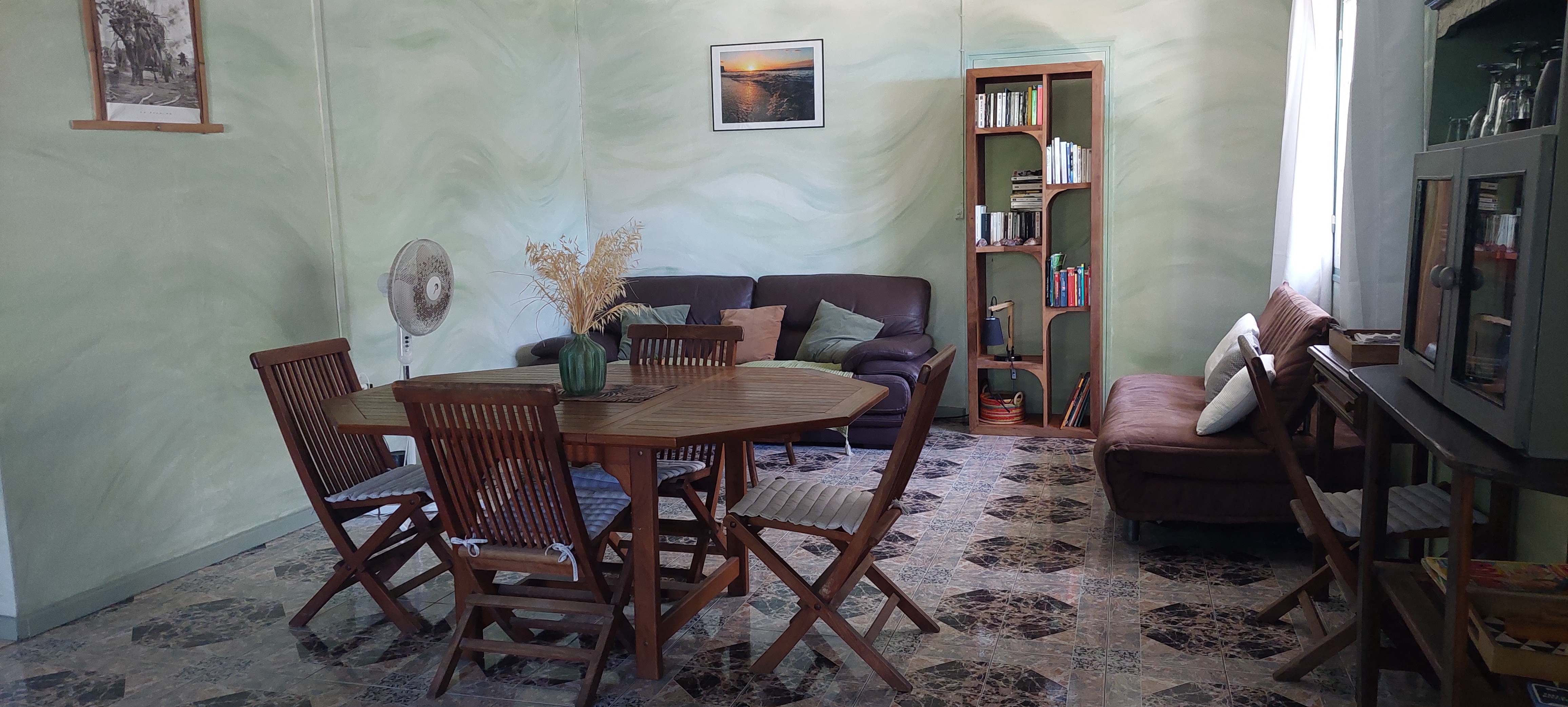 Holy Land: Nice and spacious apartment